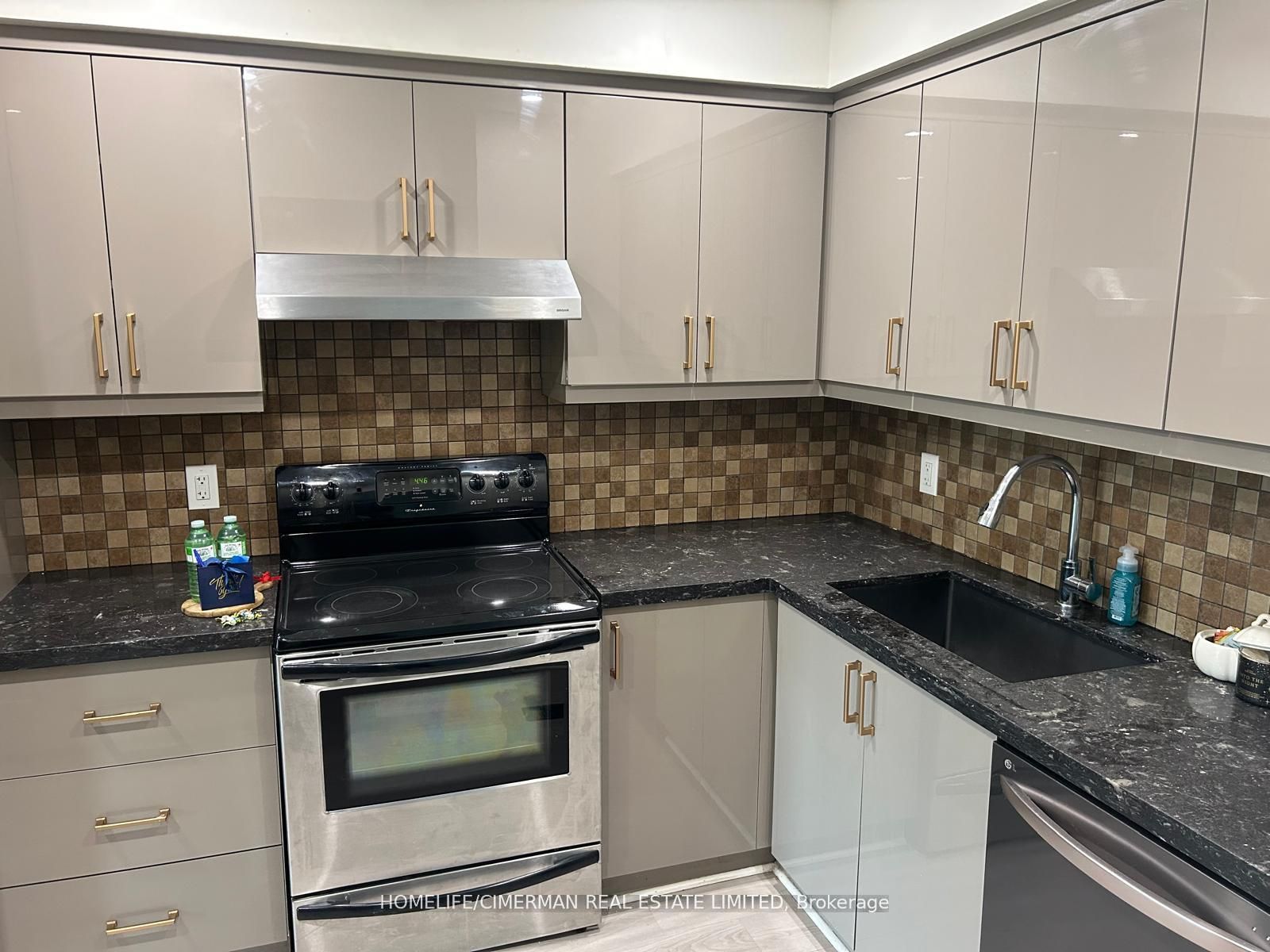 46 Foster Crescent 46