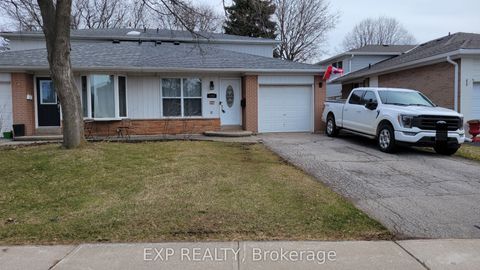 2593 Barcella Crescent Mississauga ON L5K 1E5