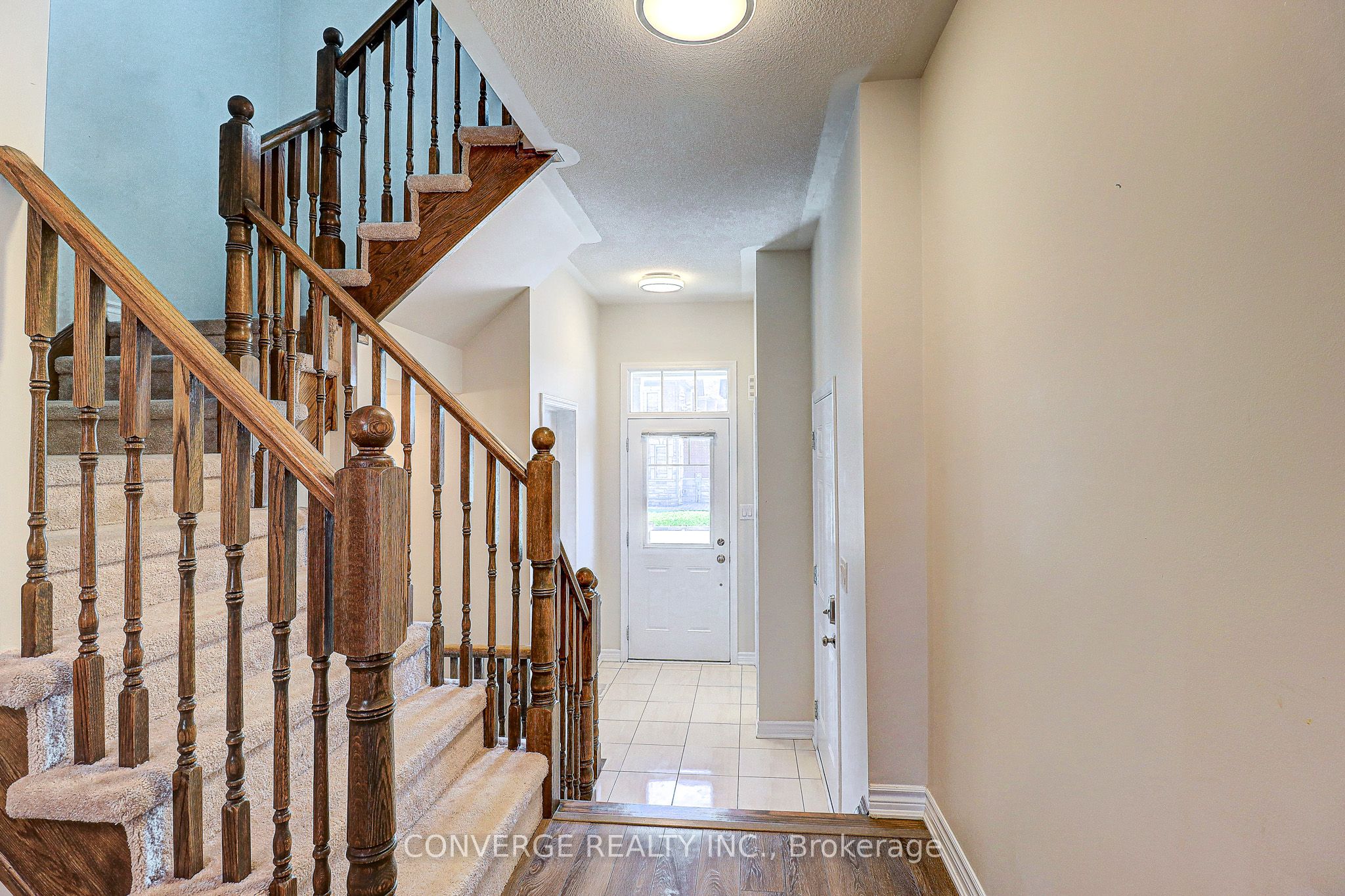 2434 Moonlight Crescent