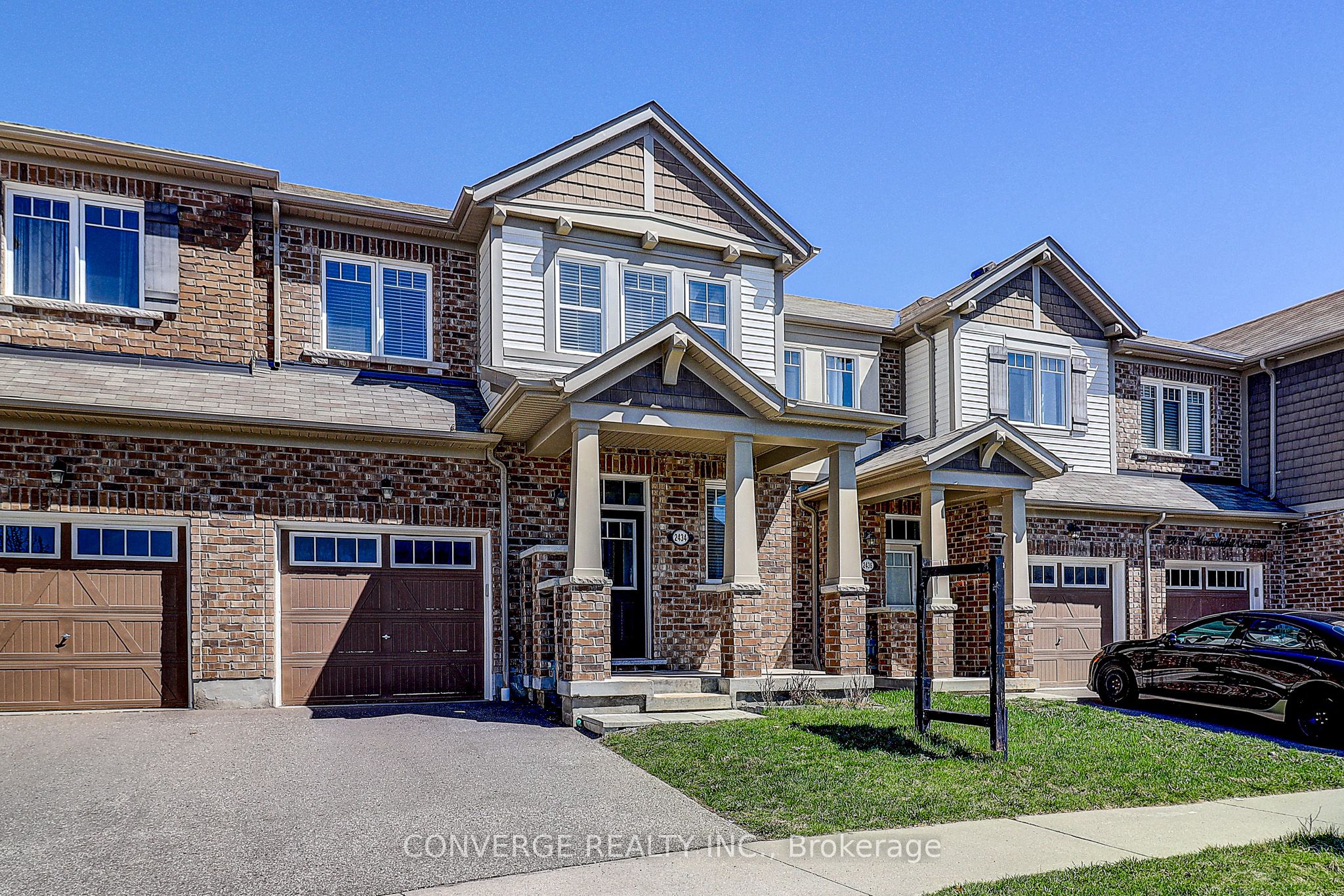 2434 Moonlight Crescent