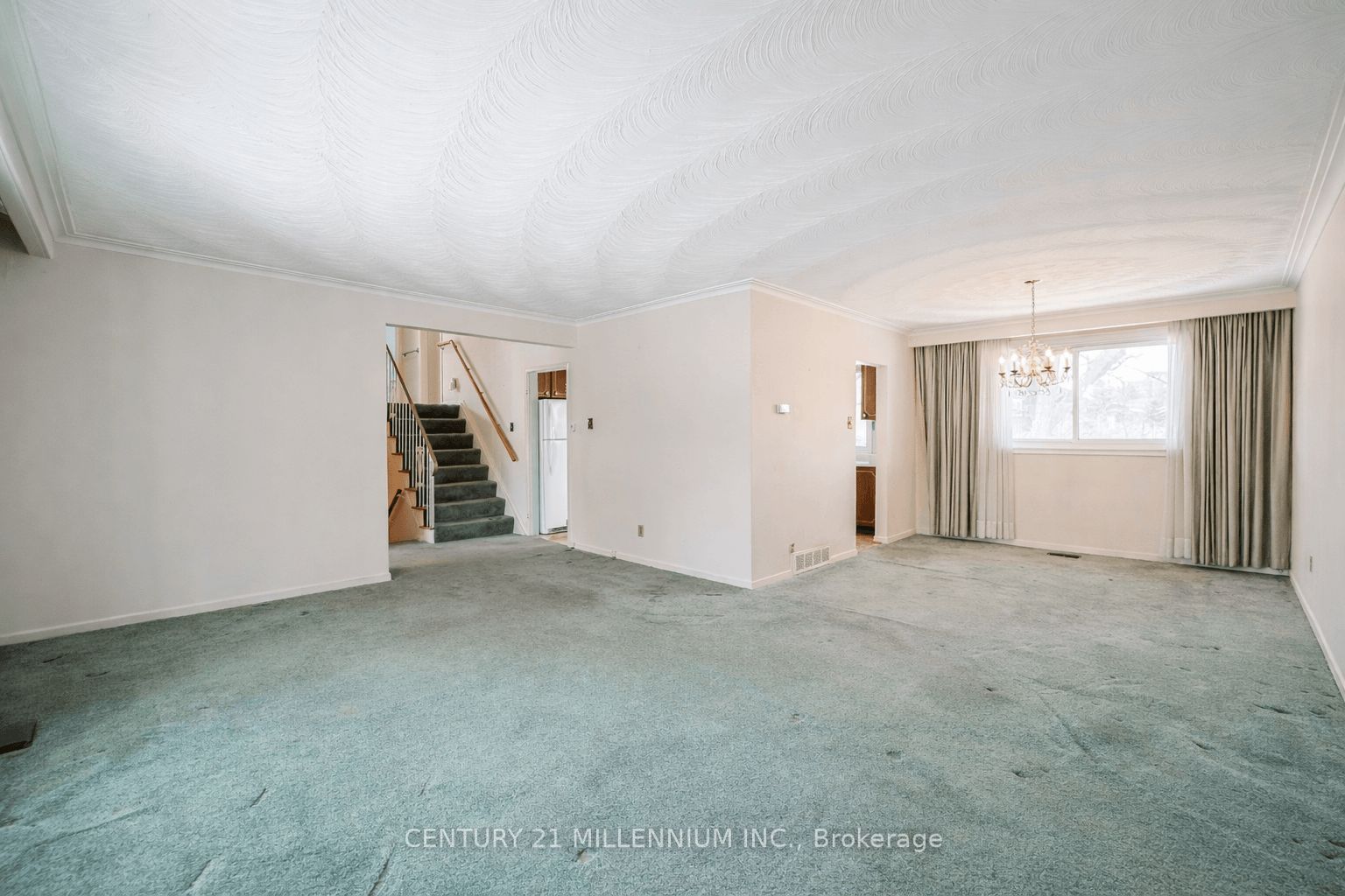 94 Norfield Crescent