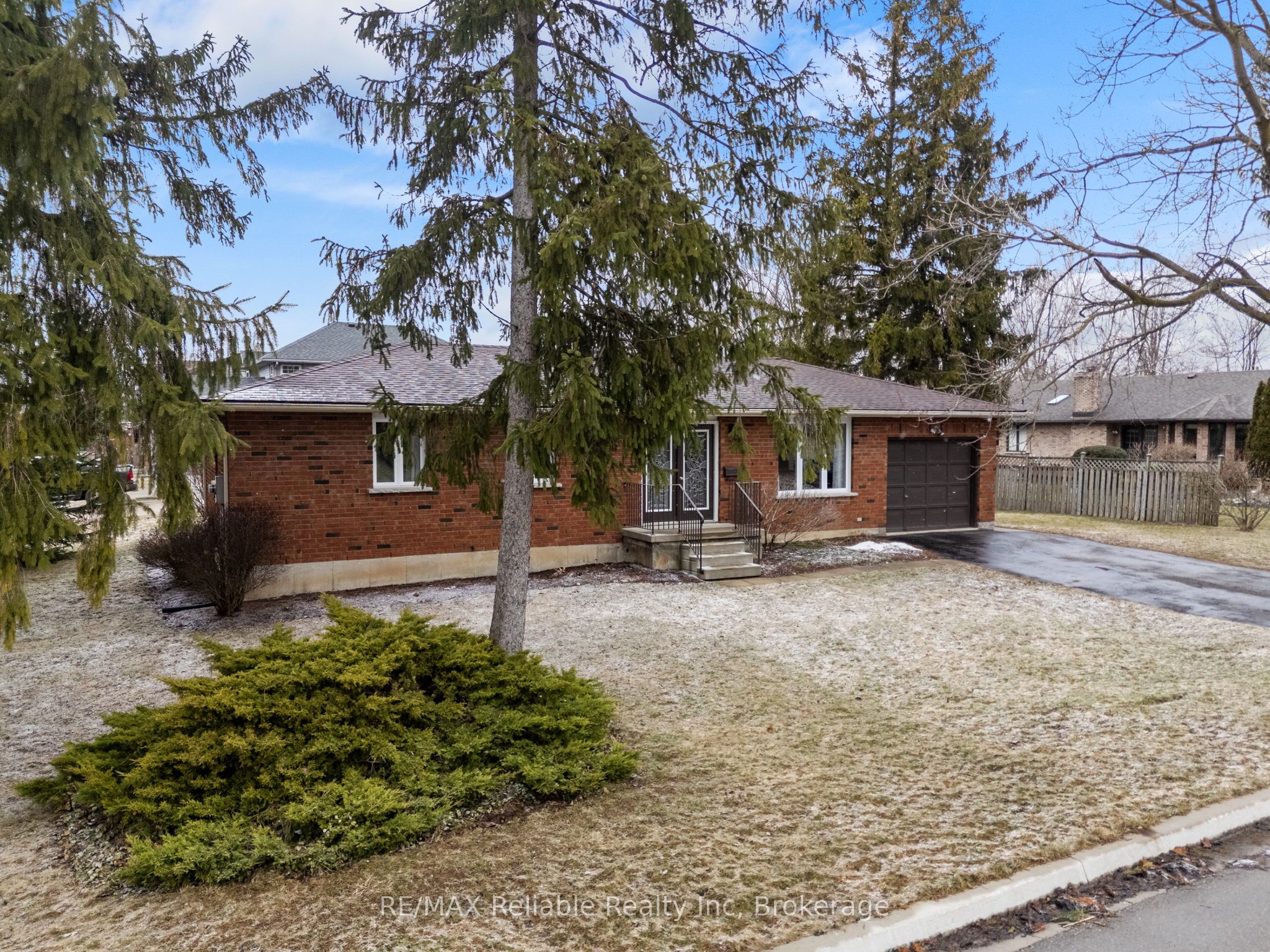 31 Cobourg Street