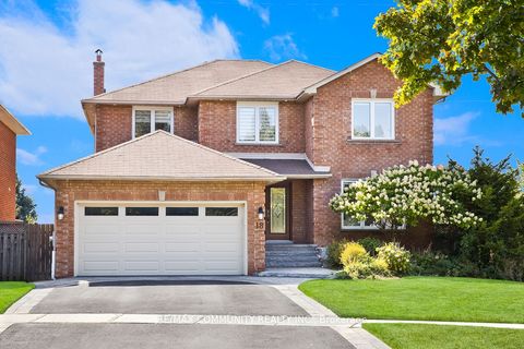 18 Winter Court Whitby ON L1N 8Y2