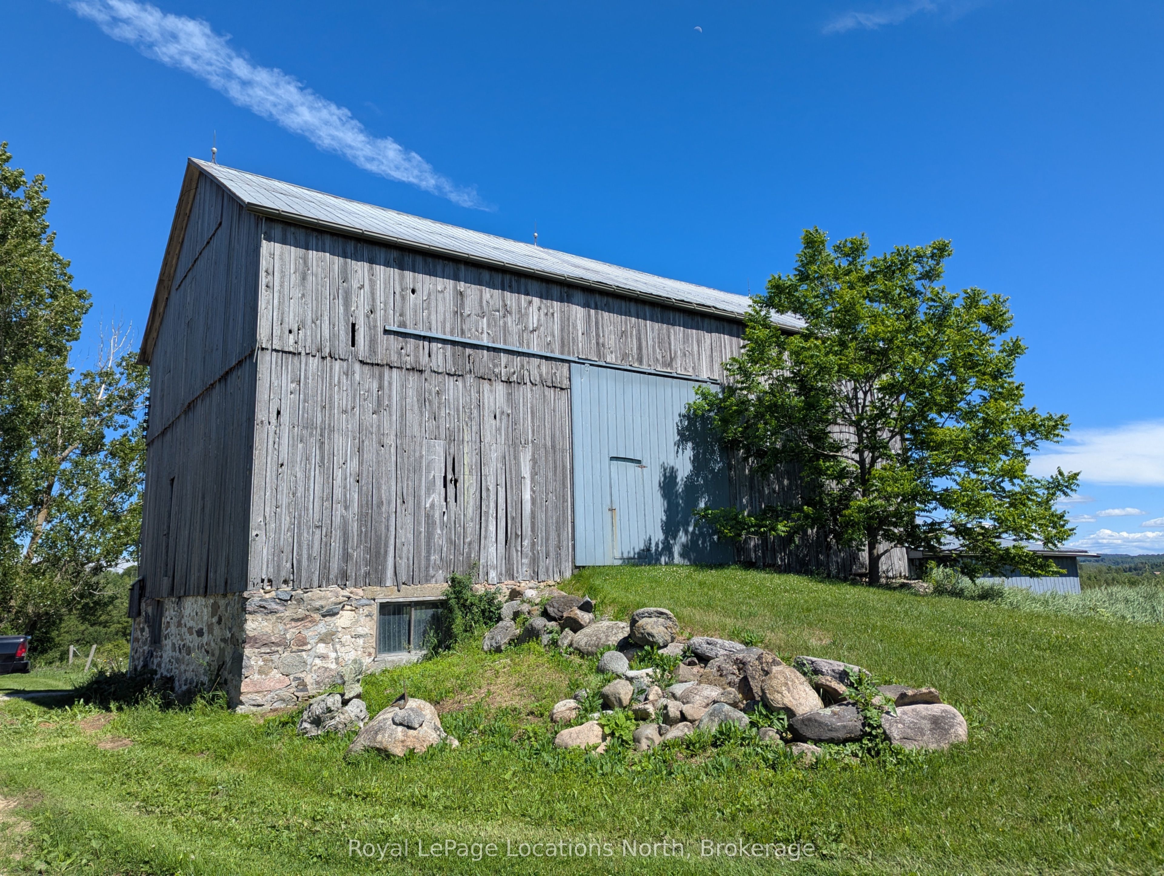125552 13 Side Road