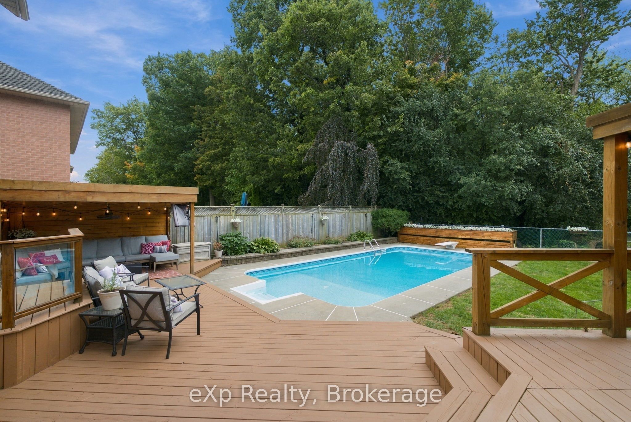 237 Lake Driveway N/A W