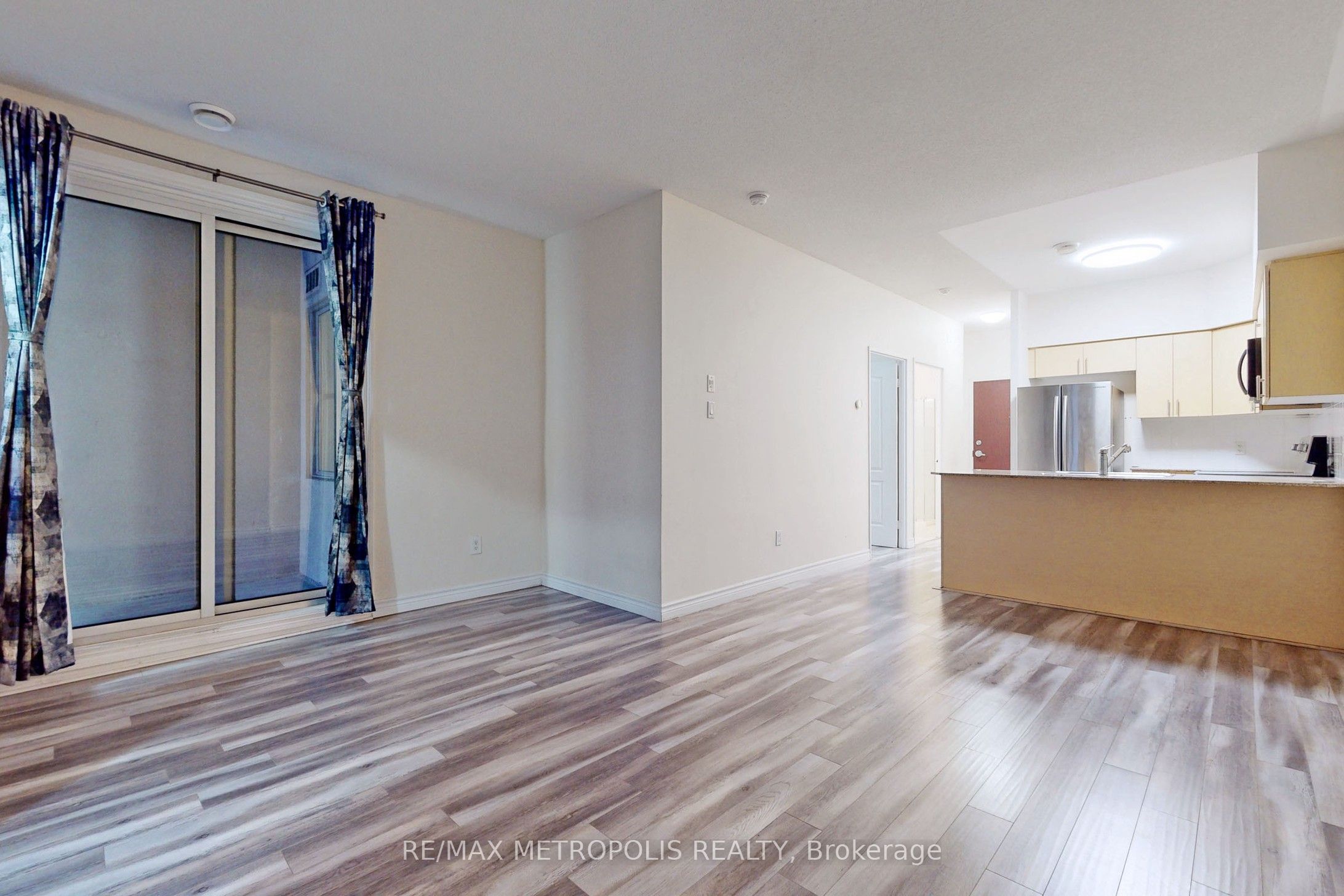 7405 Goreway Drive 712