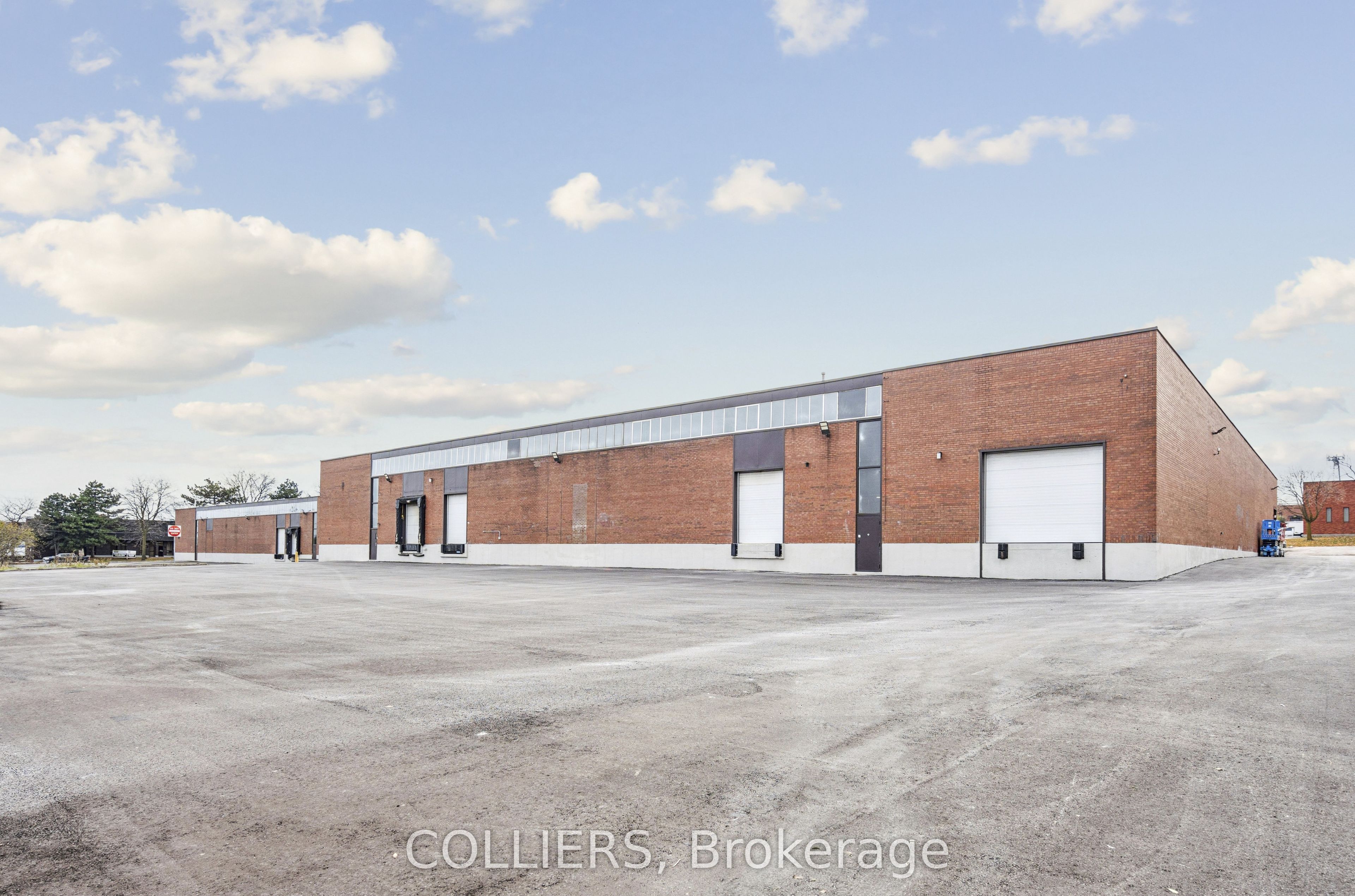 6010-6020 Ambler Drive