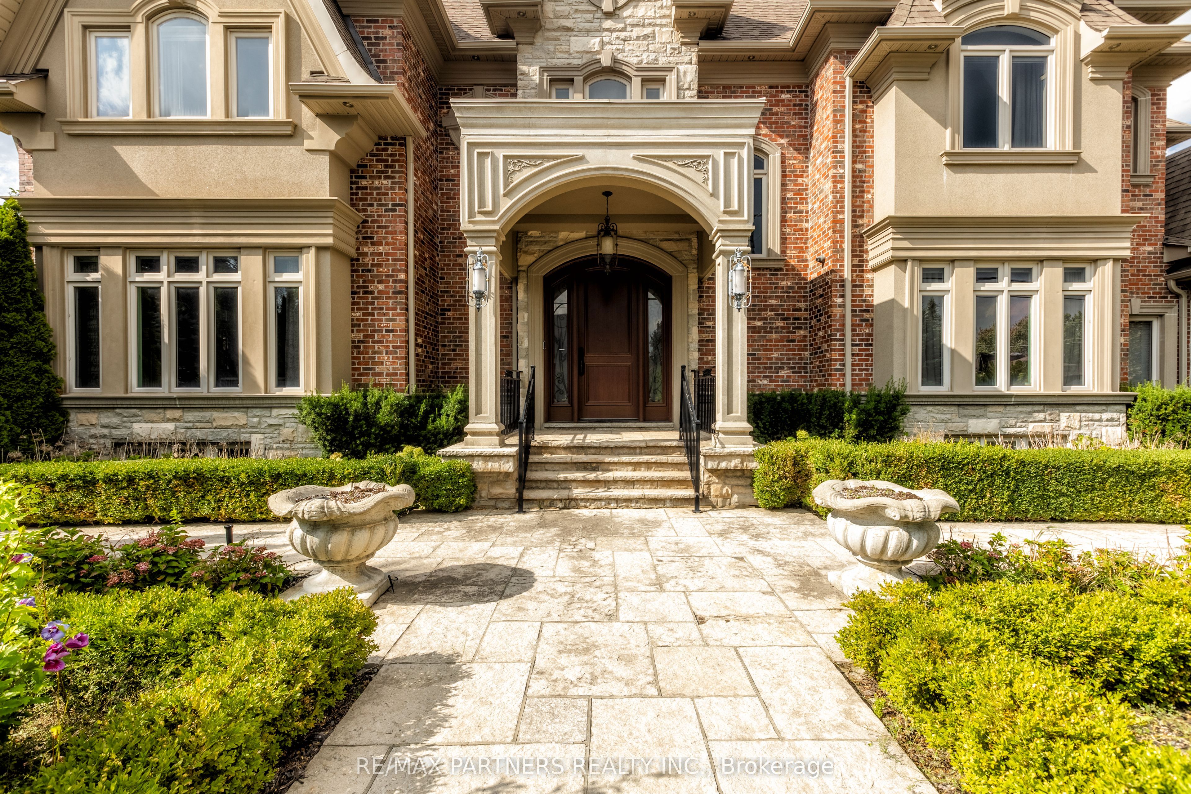 68 Maple Grove Avenue