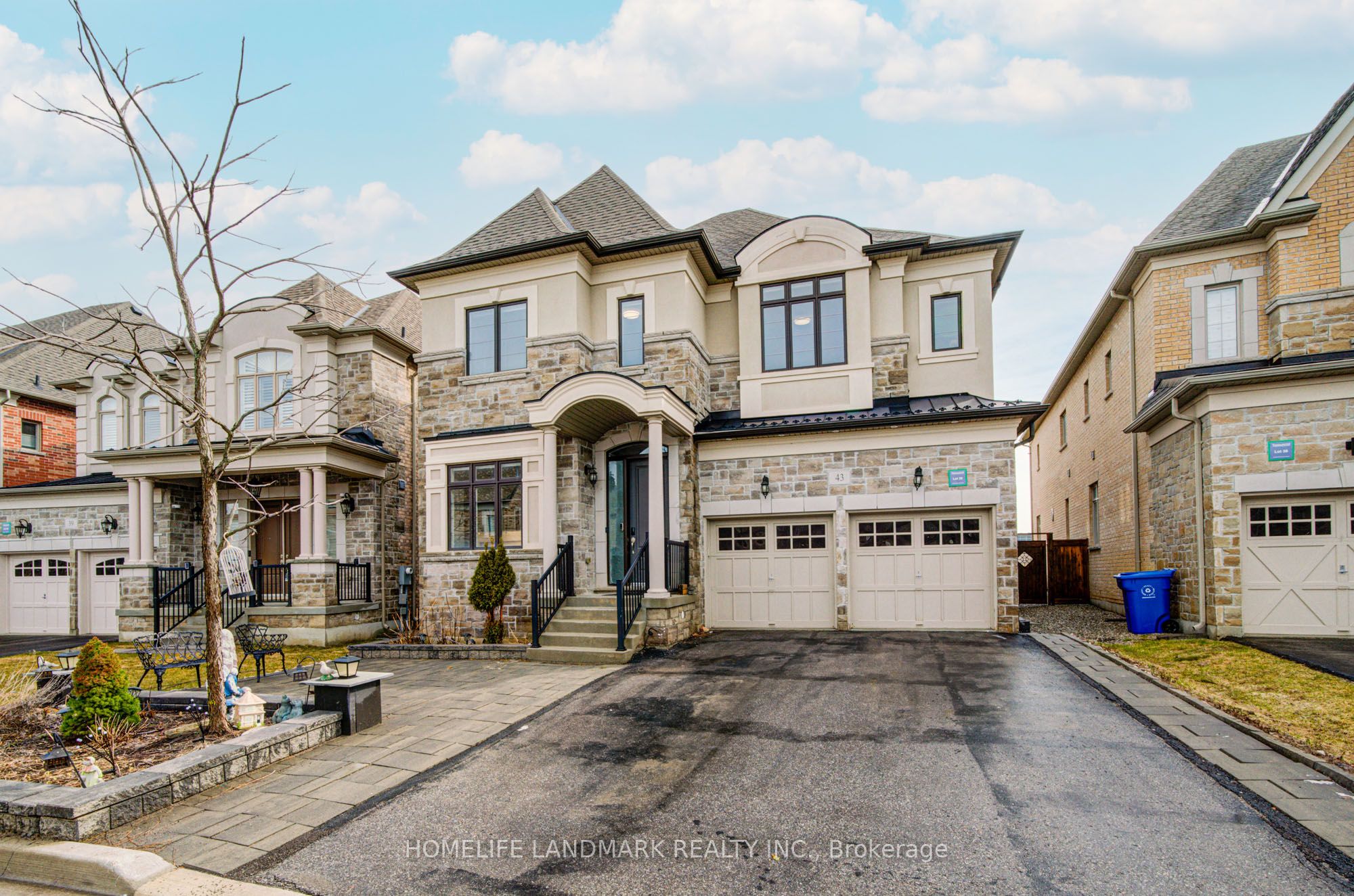 43 Mike Boshevski Court