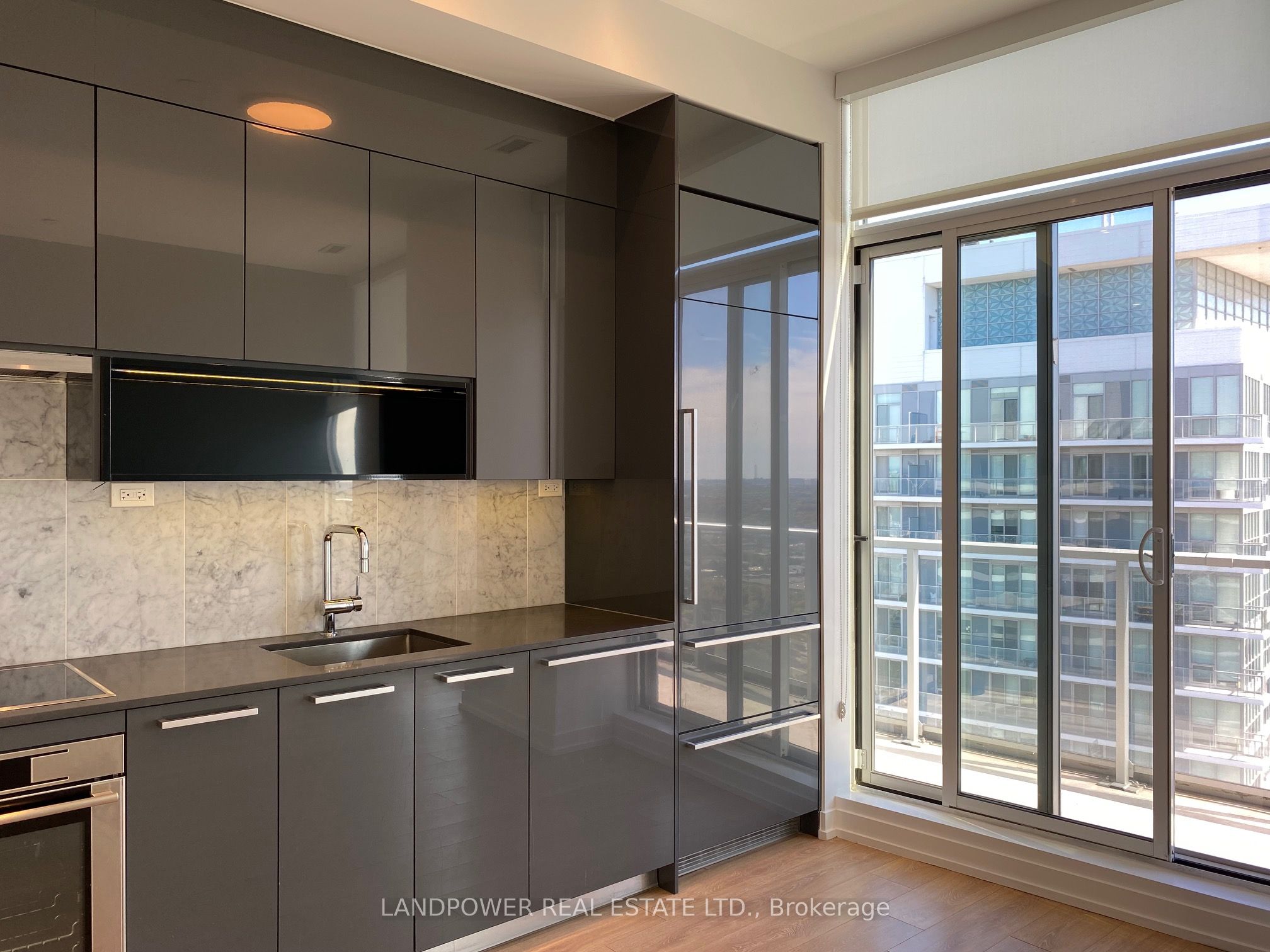 115 McMahon Drive PH 10