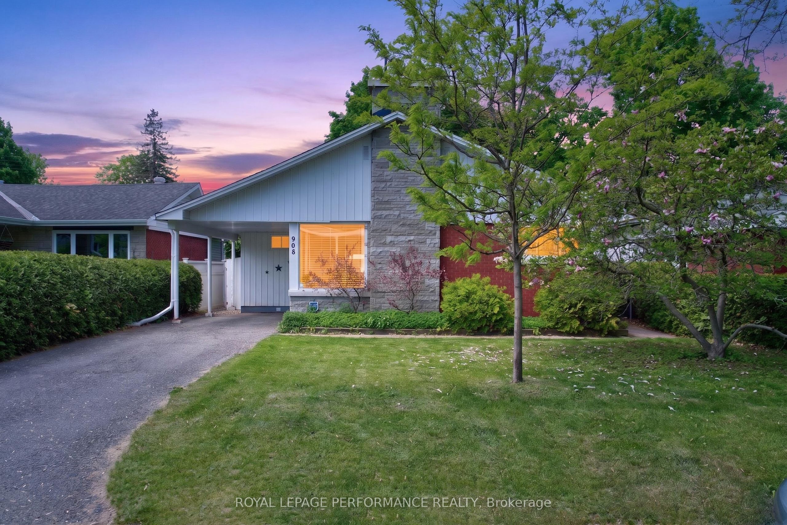 908 Innswood Drive