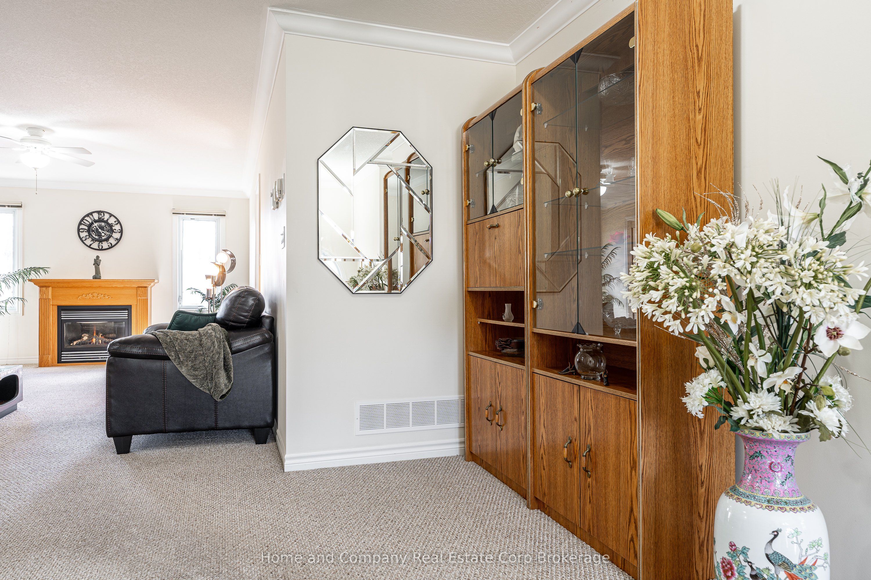 86 Lightbourne Avenue
