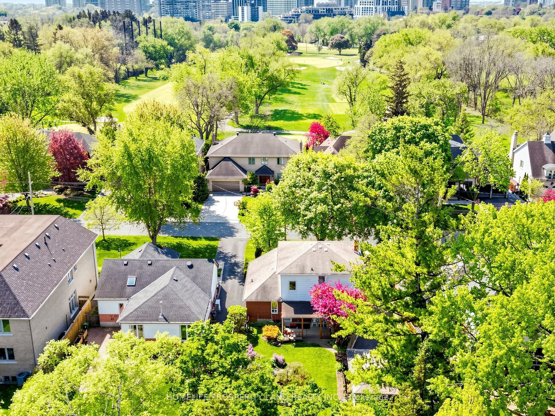 18 Orrell Avenue