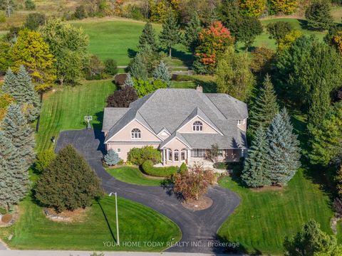 21 Turtle Lake Drive Halton Hills ON L7J 2W7