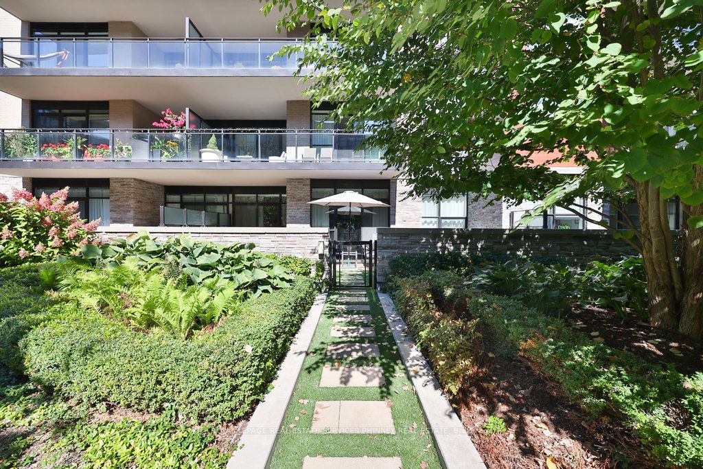 1575 Lakeshore Road W 155