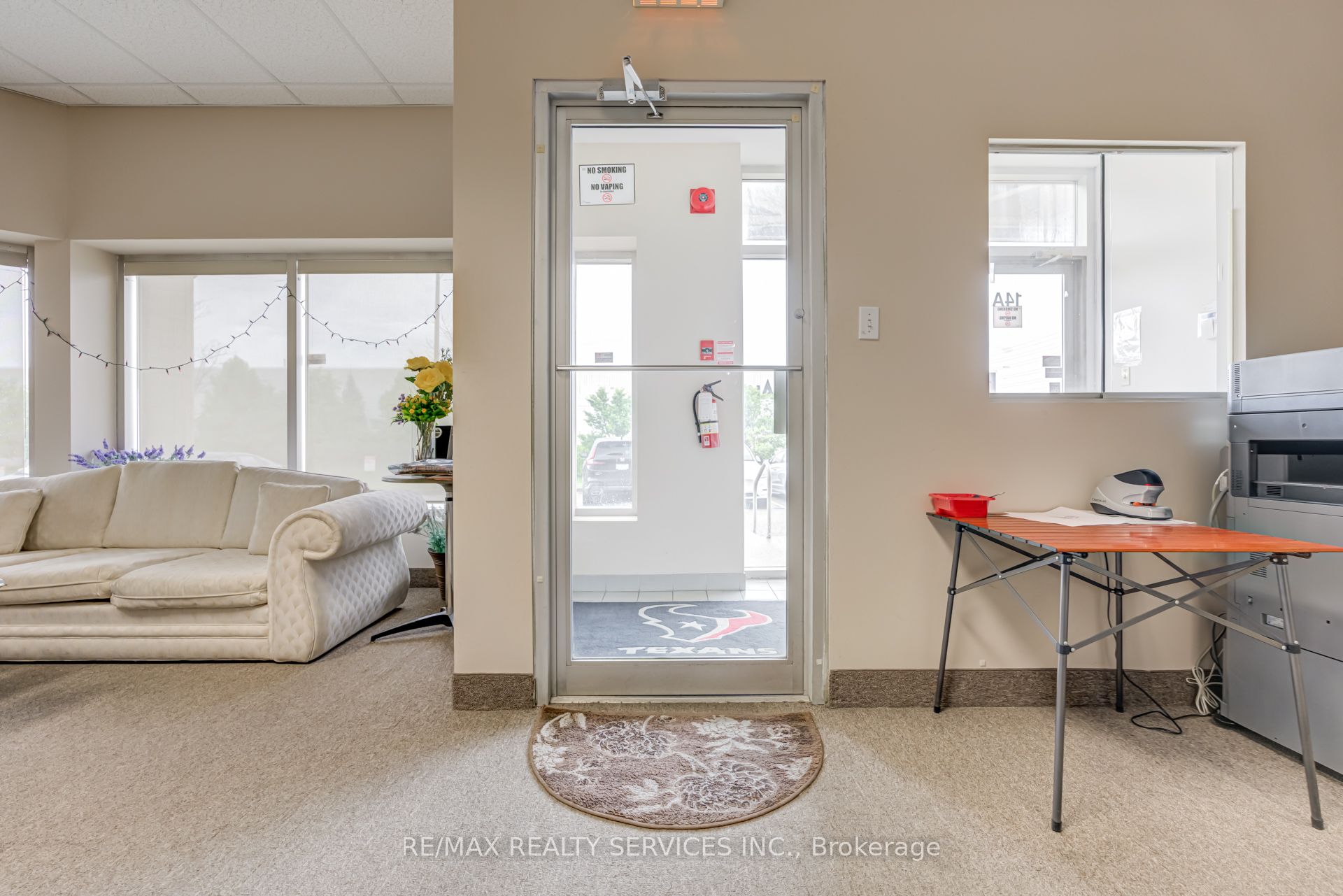 6660 Kennedy Road 17-19