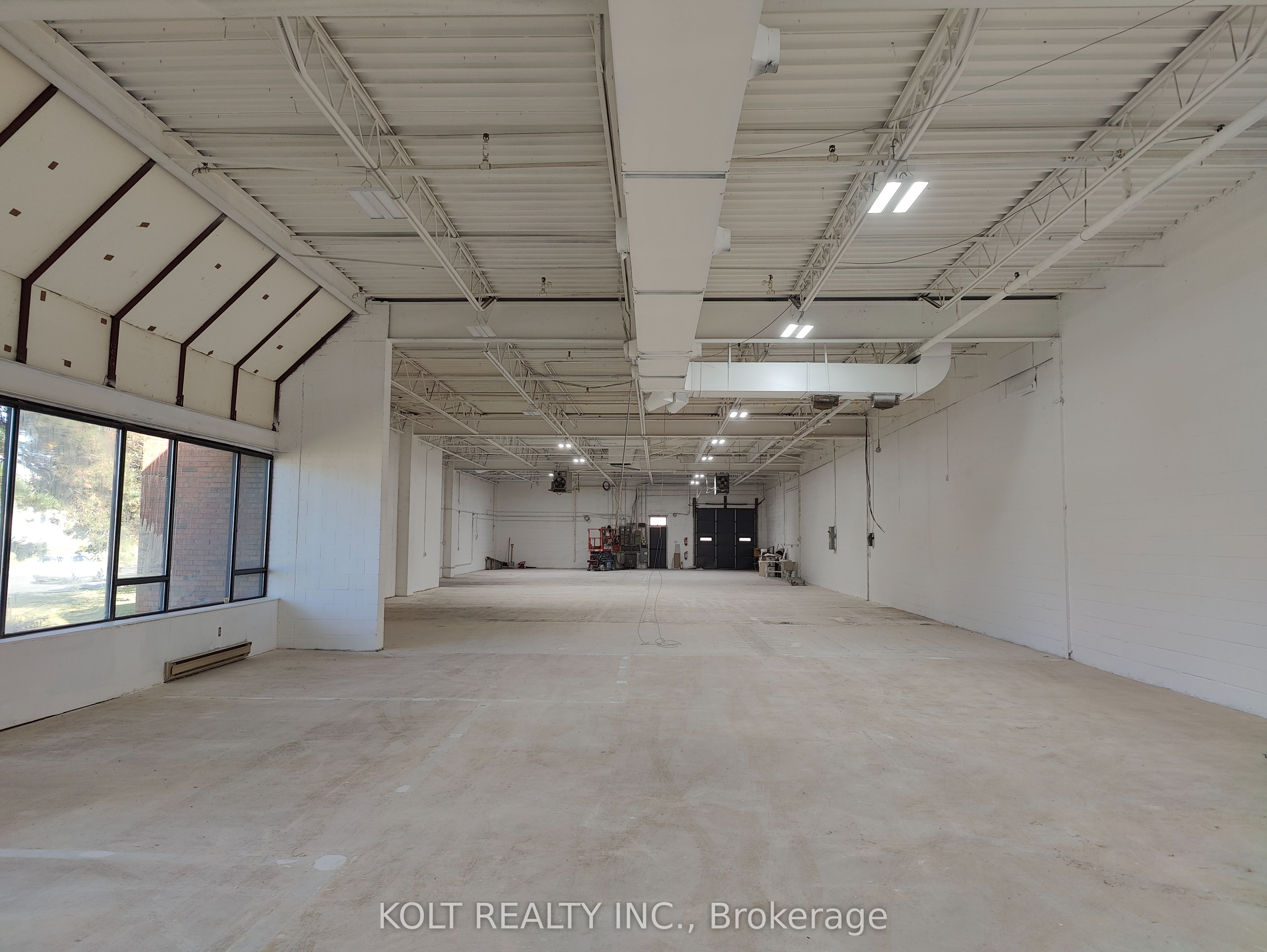 270 Esna Park Drive 1