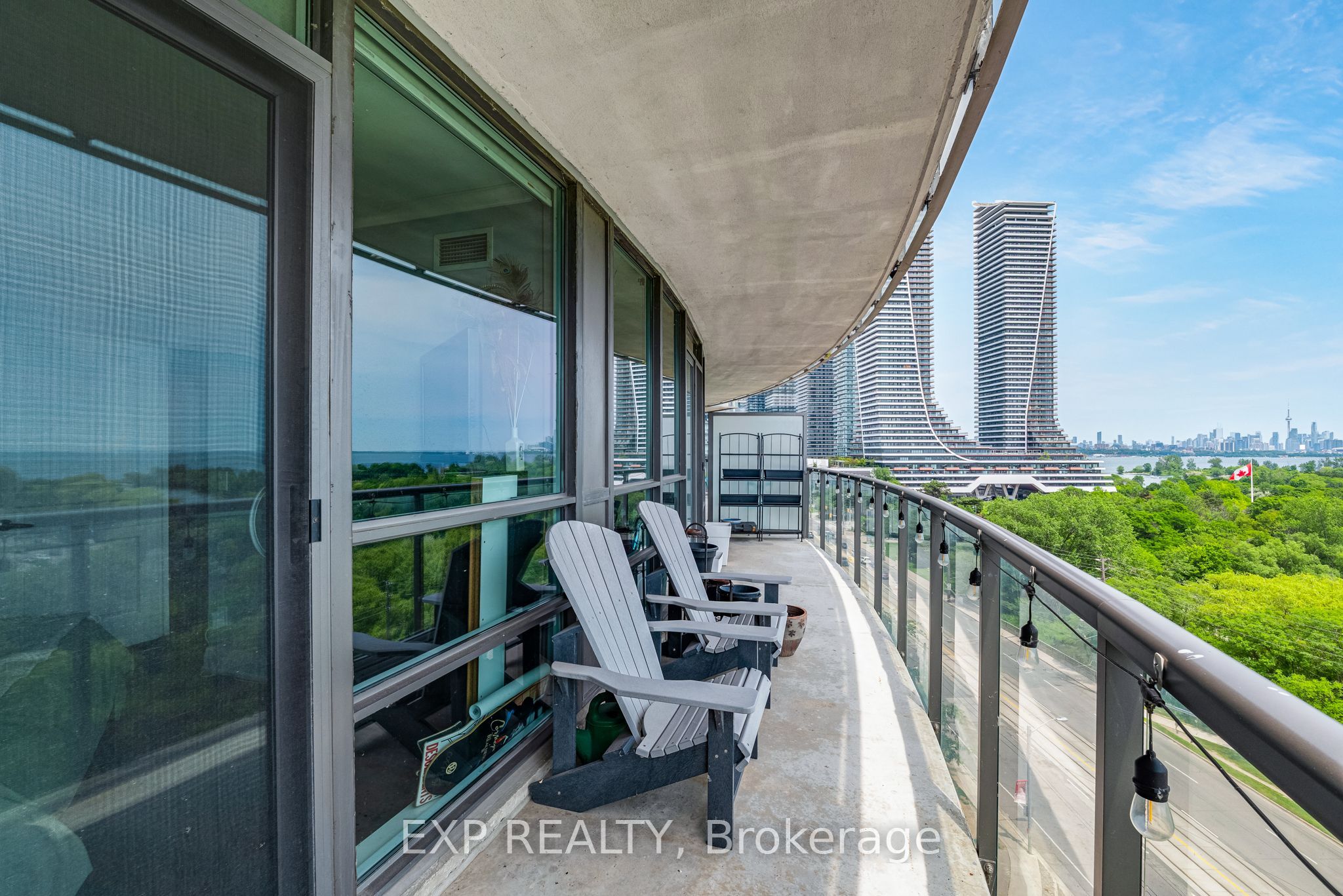 2230 Lake Shore Boulevard W 808