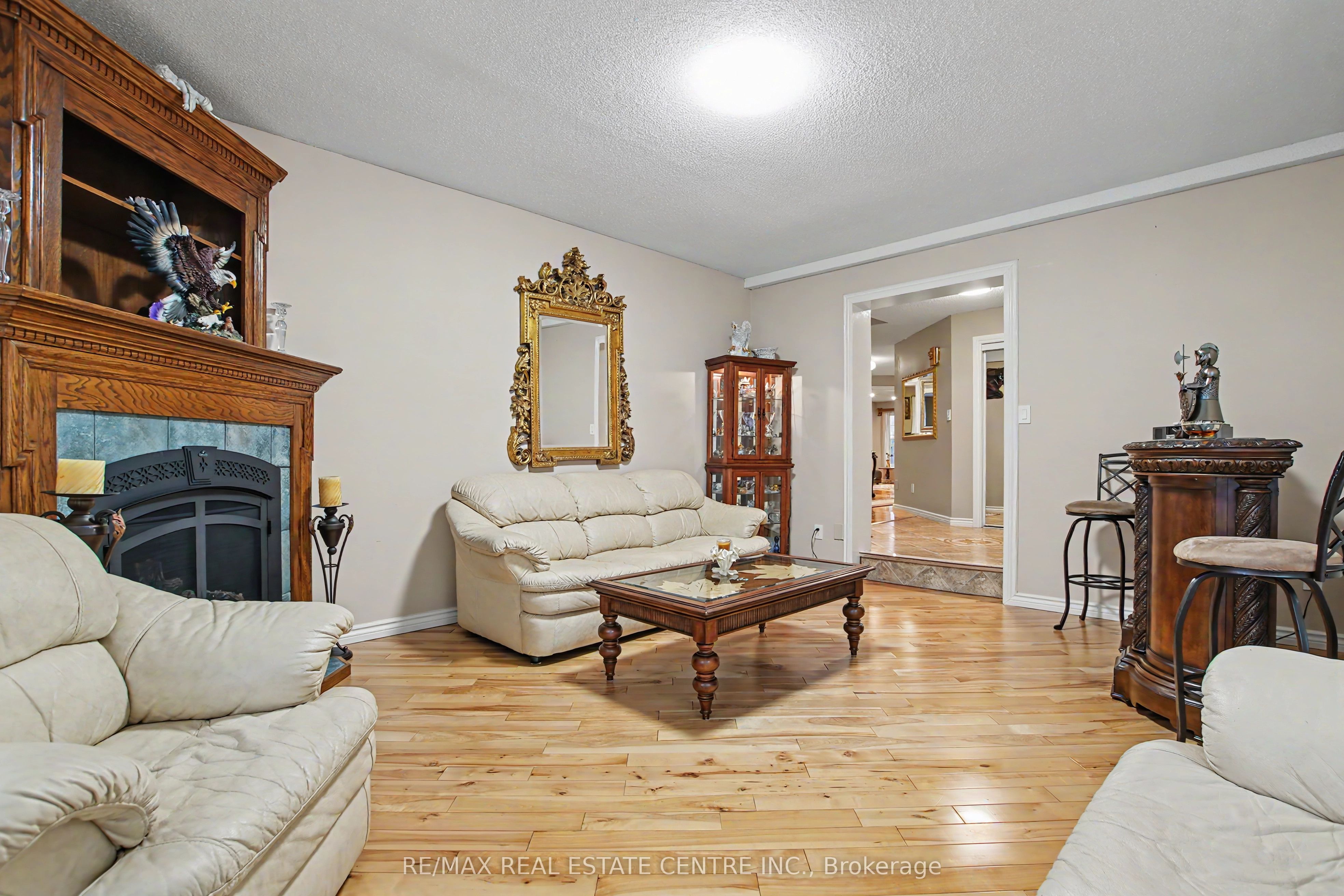 342 Saginaw Parkway