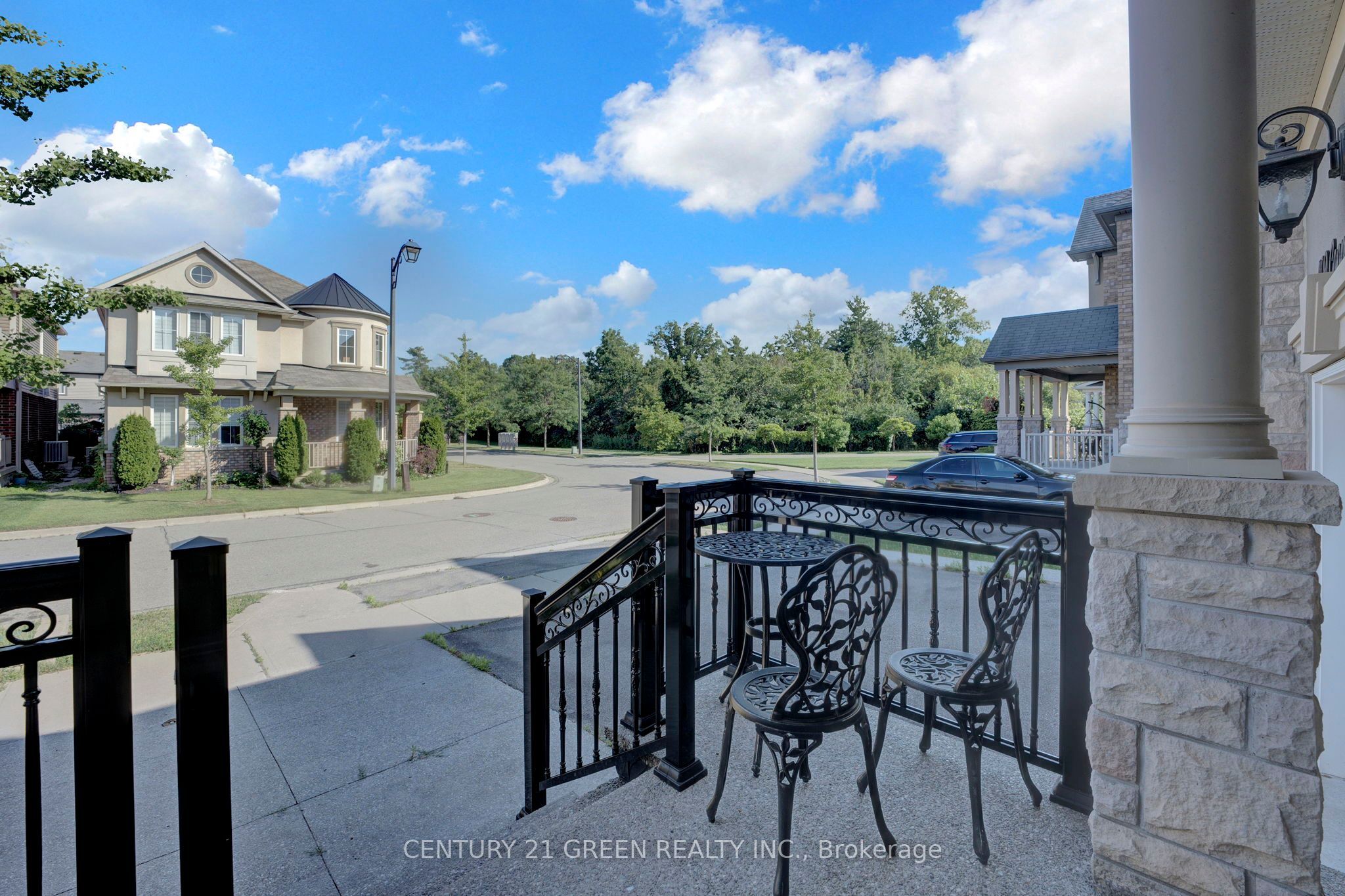 409 Coombs Court