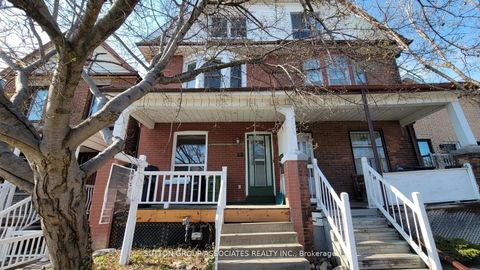 50 Lappin Avenue Toronto W02 ON M6H 1Y4