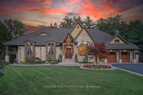 158 Harborn Trail Mississauga ON L5B 1A8