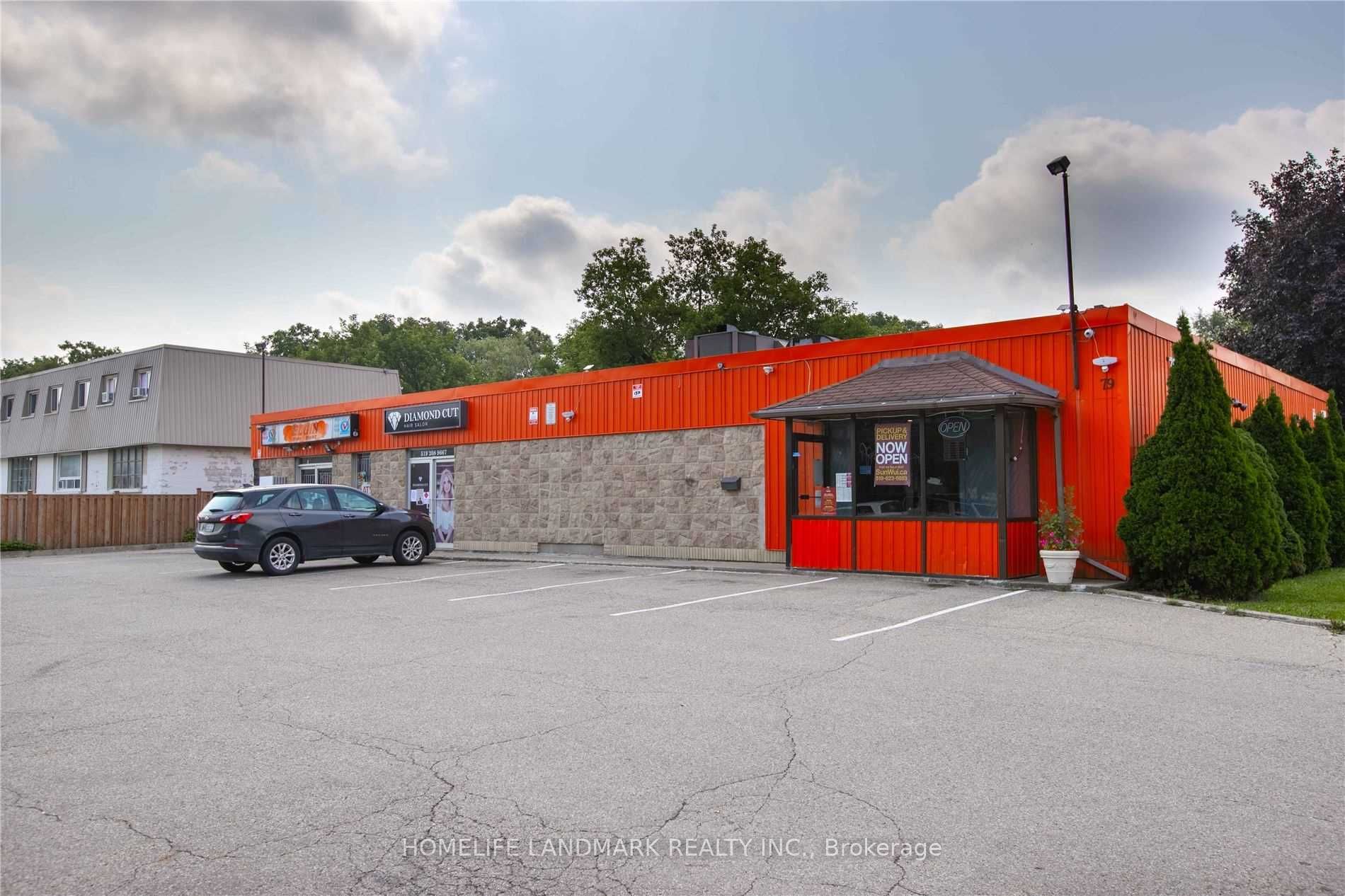 79 Elgin Street N