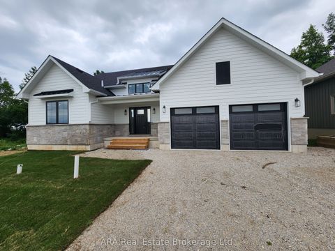 2 Hilton Lane 33 Meaford ON N4L 1L8