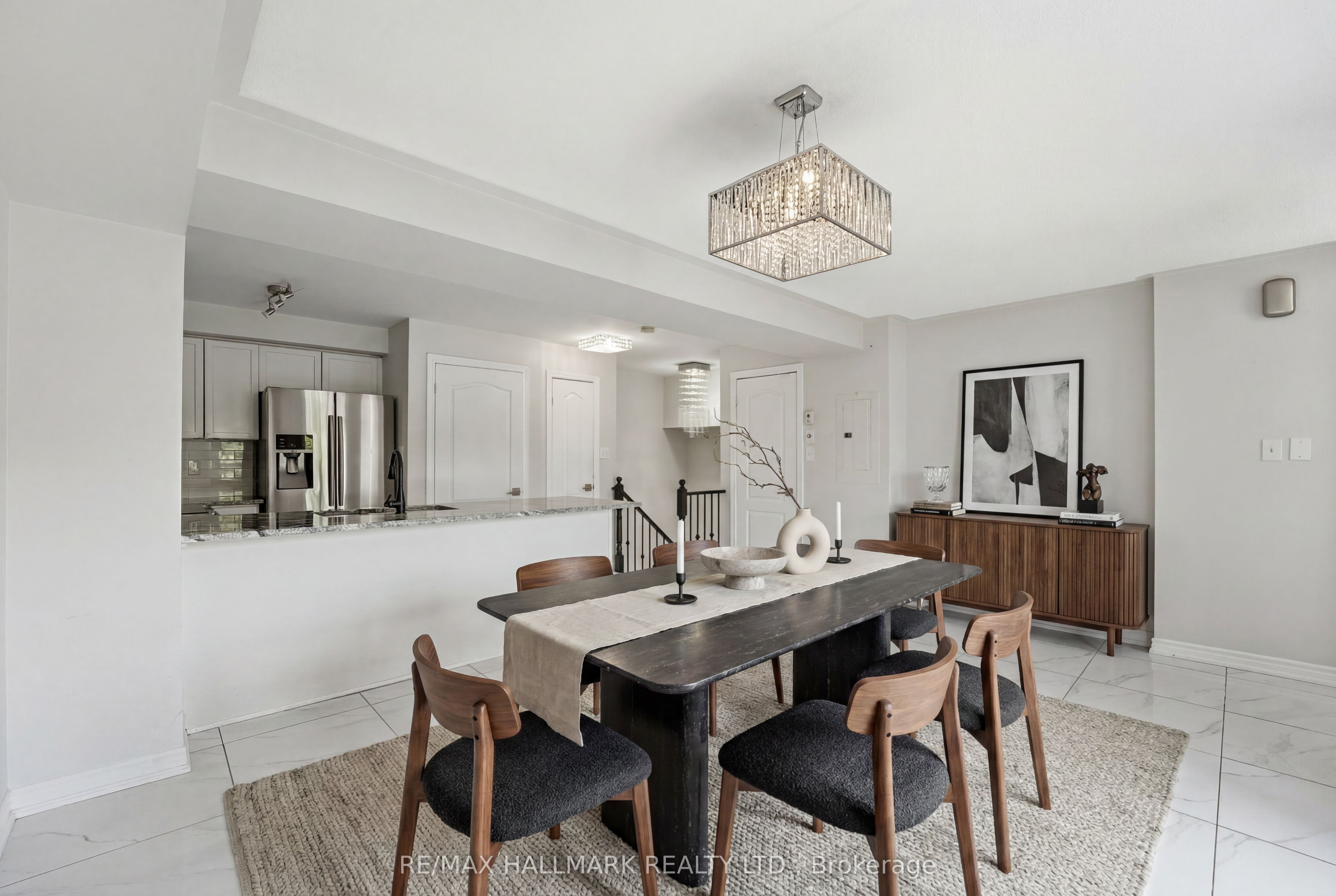 3250 Bentley Drive 17