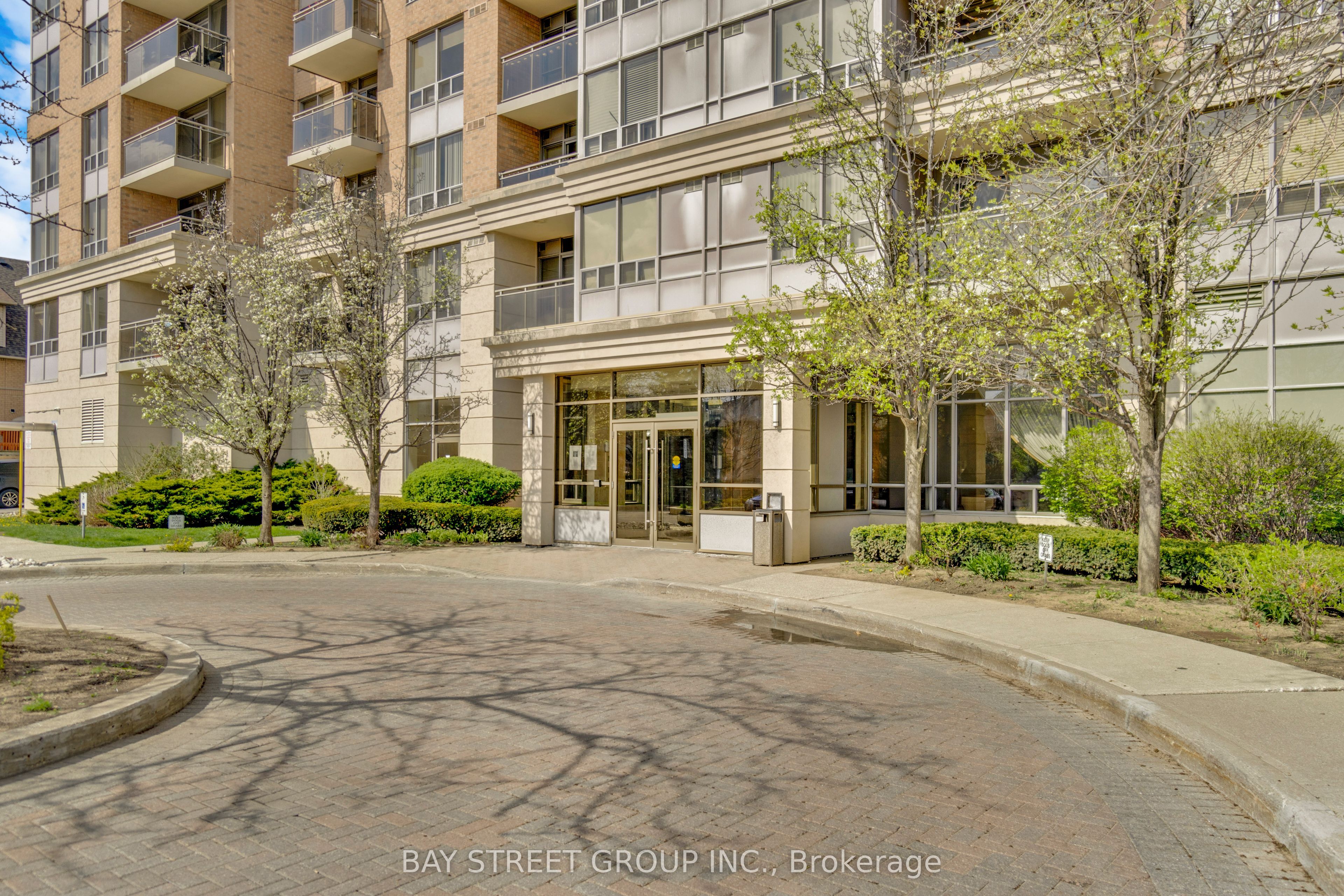 55 Strathaven Drive 1706