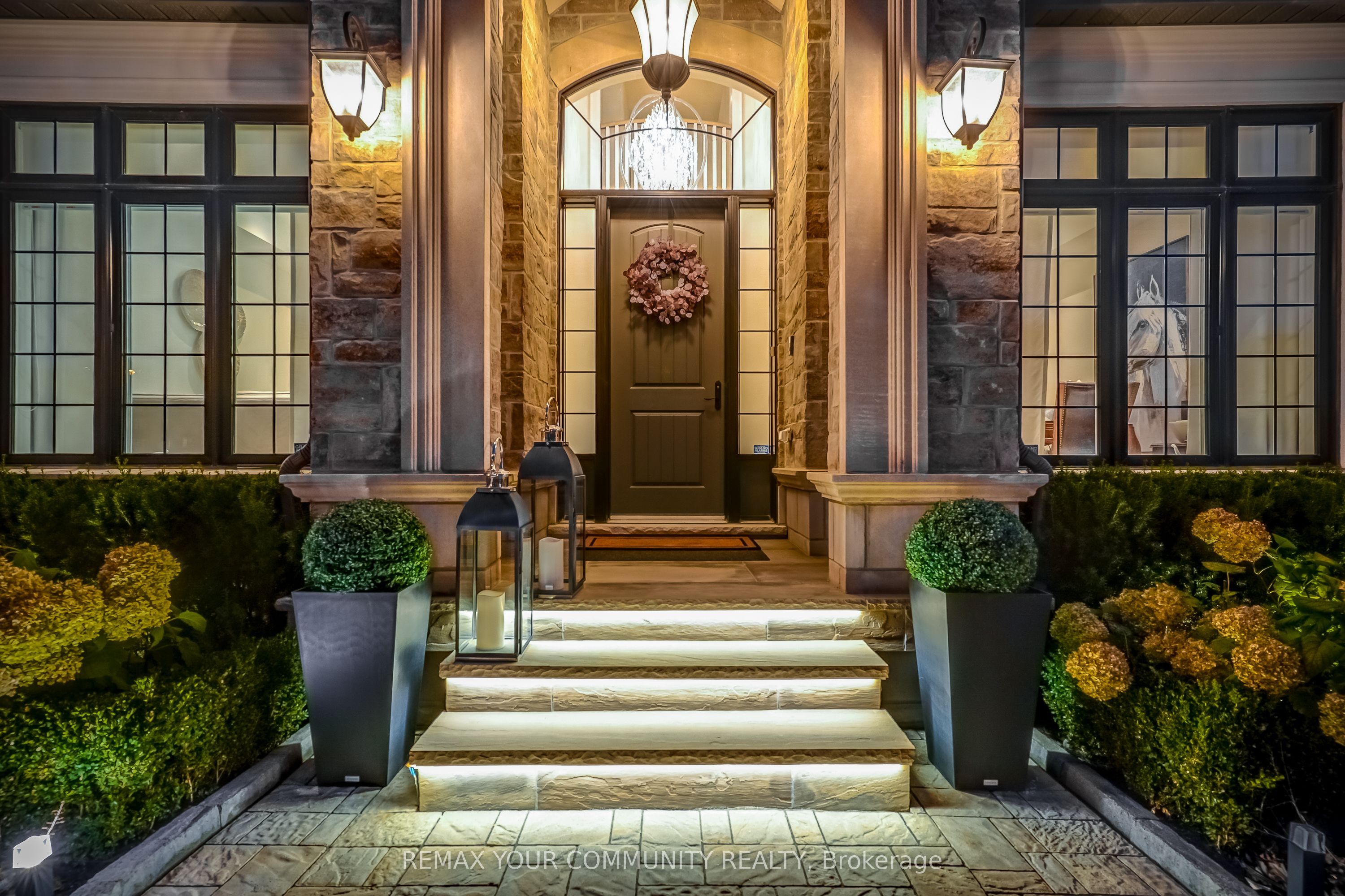 12 Mary Natasha Court