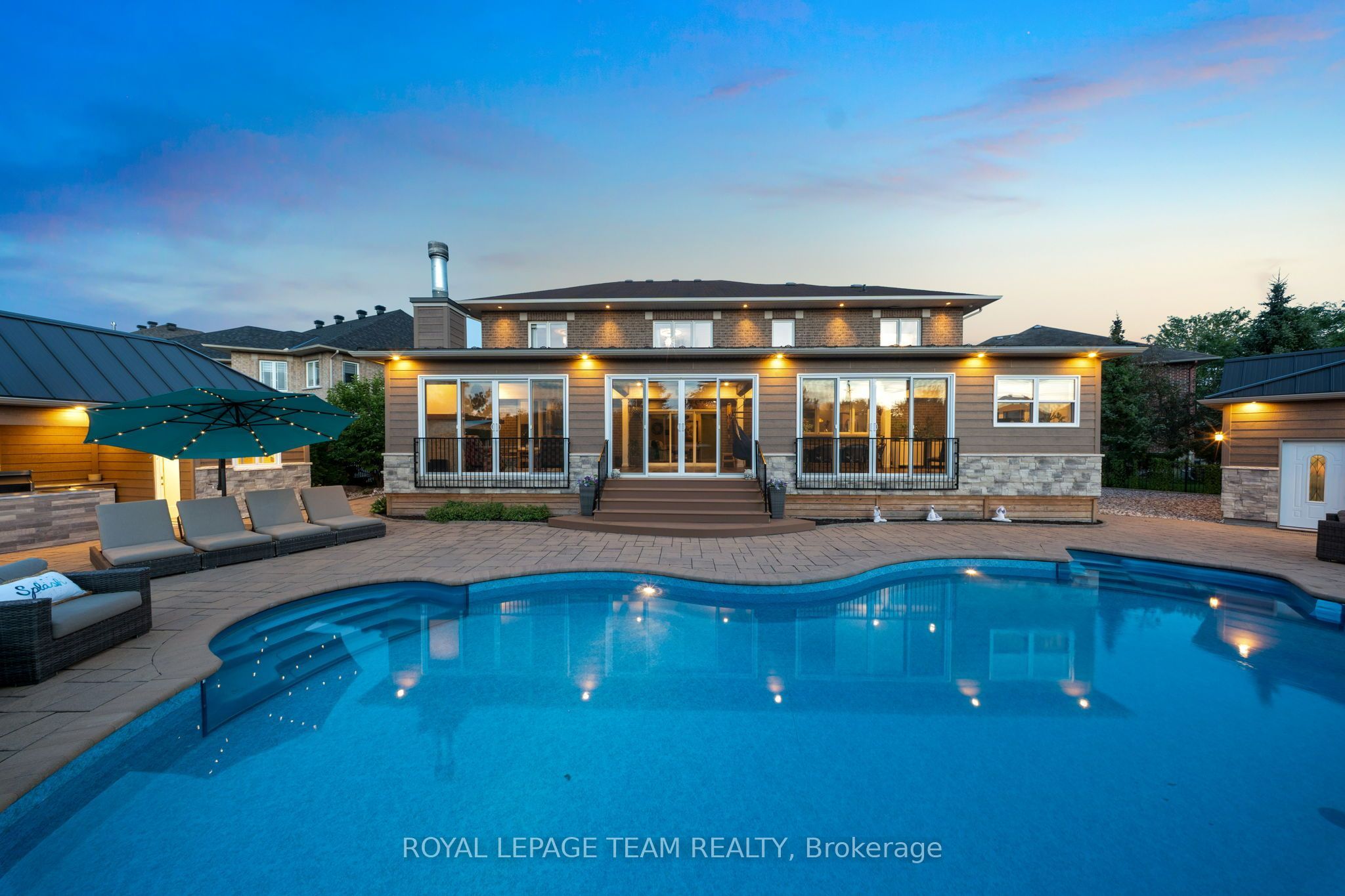 7 Tradewinds Drive