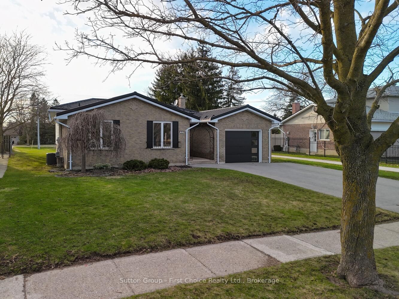 70 Bedford Drive
