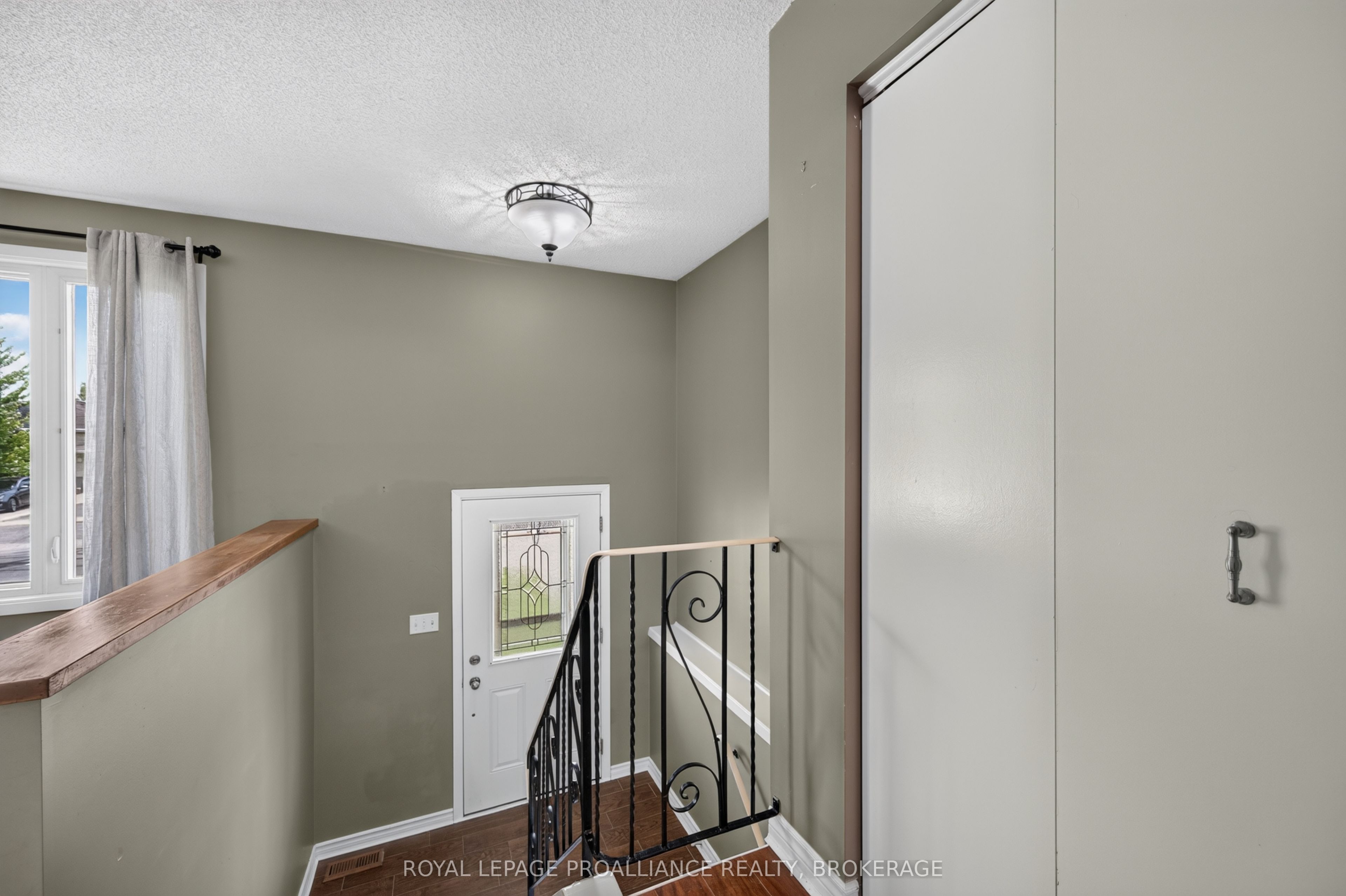 585 Gavin Court
