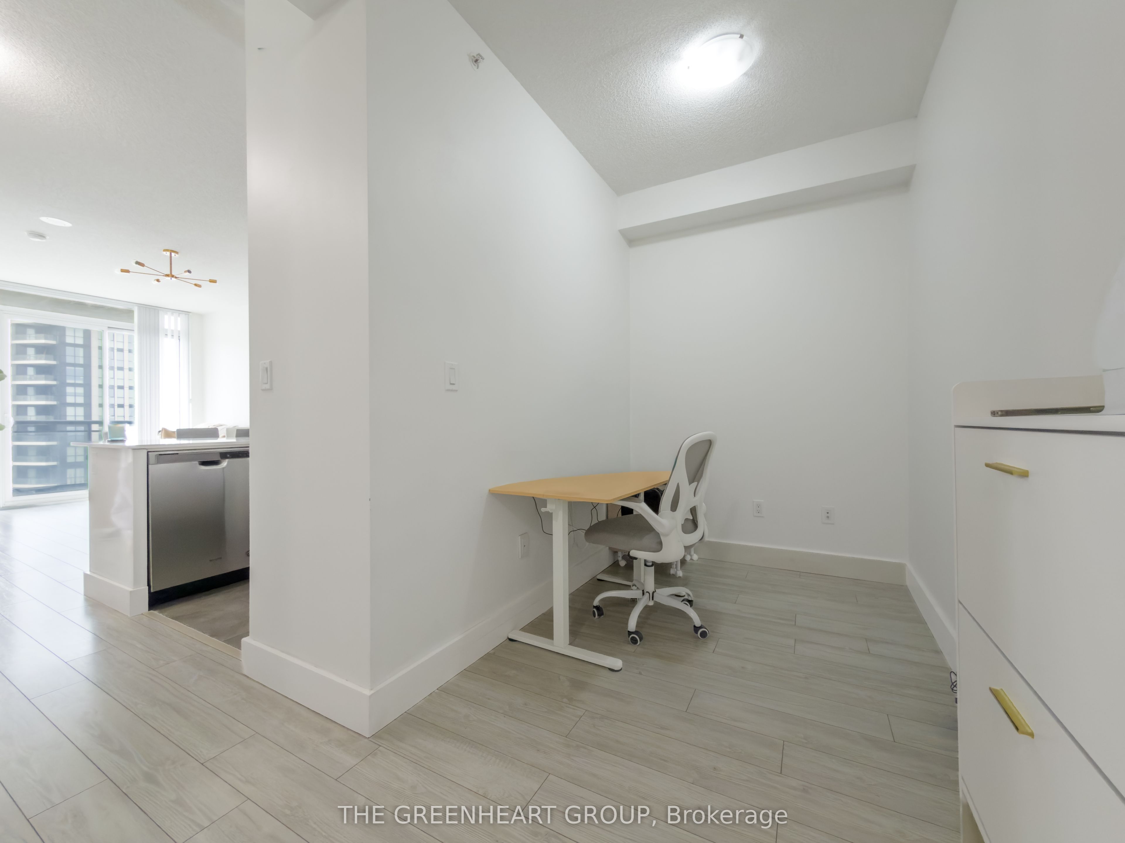 5025 Four Springs Avenue 2110