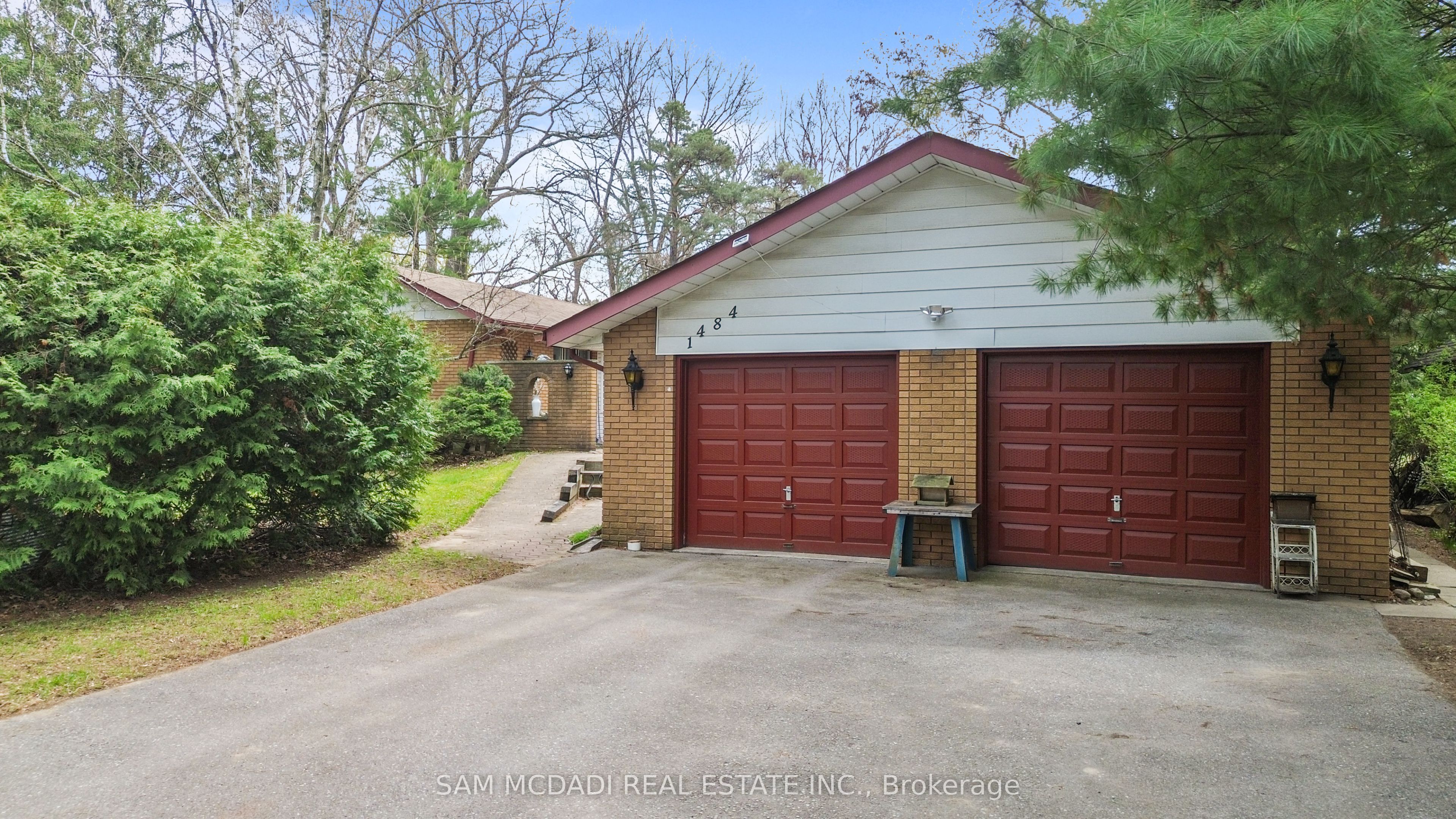 1484 Indian Road