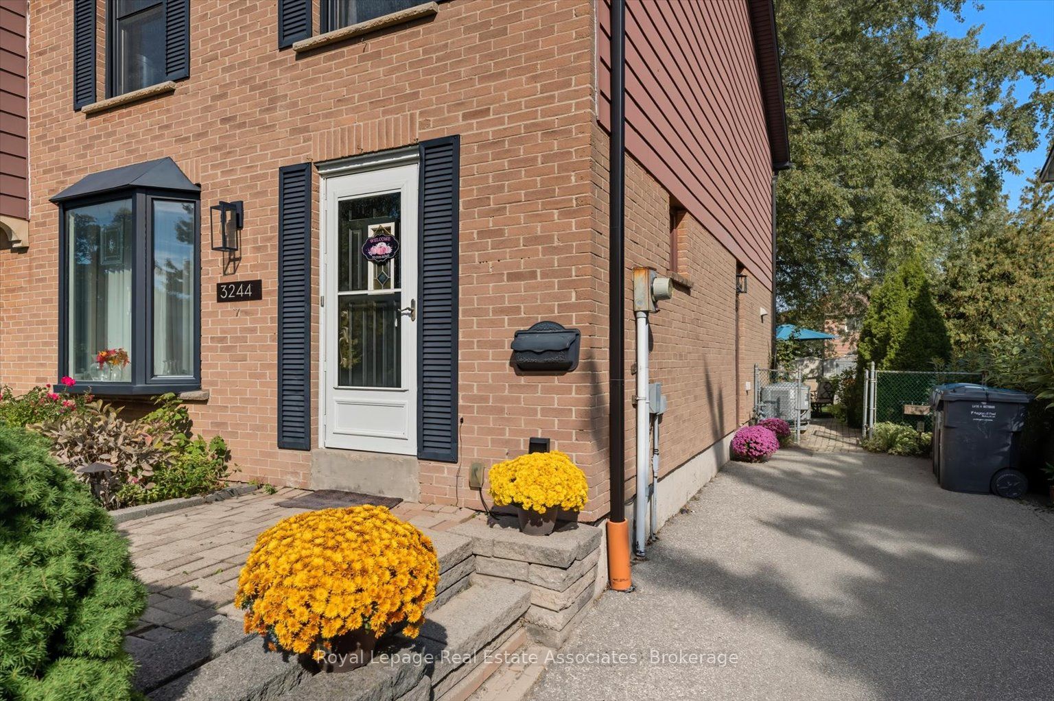 3244 Mainsail Crescent