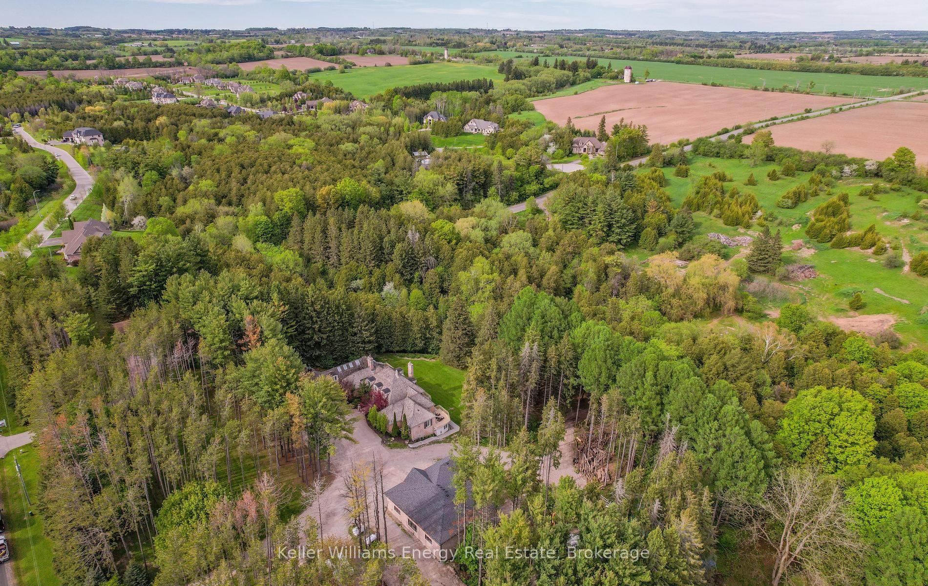 7925 Cedarbrook Trail