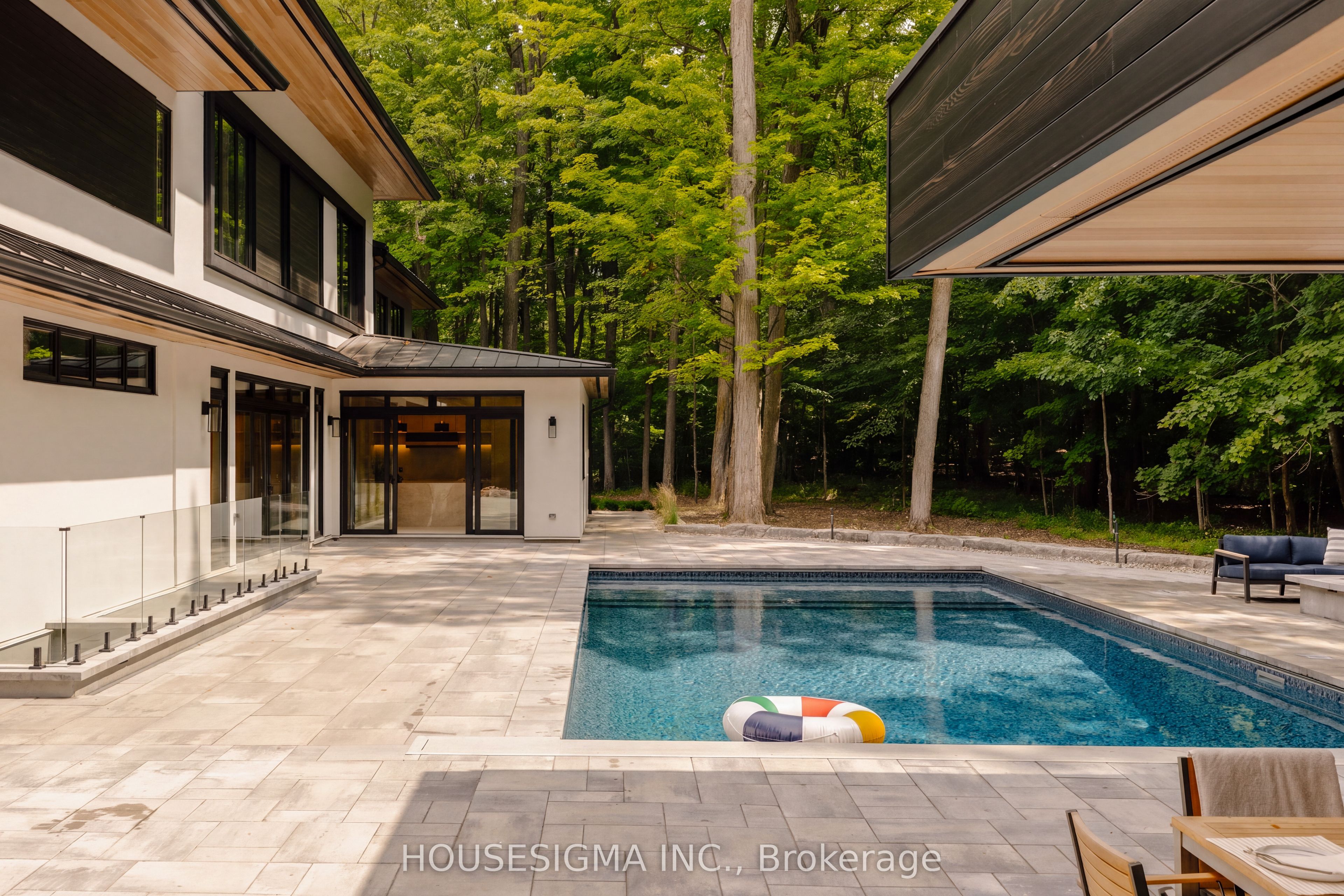 7 Maple Meadow Court