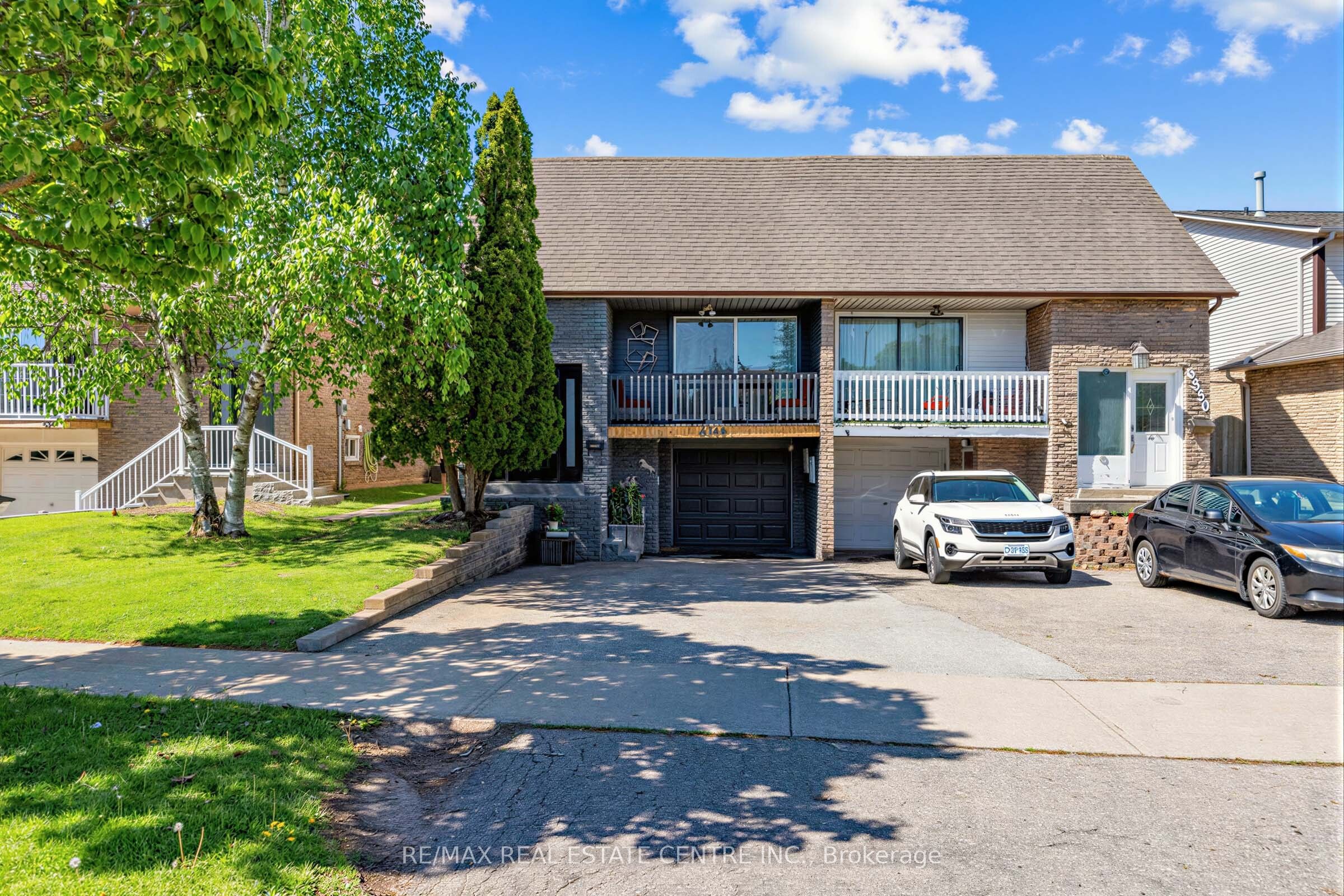 6348 Atherly Crescent
