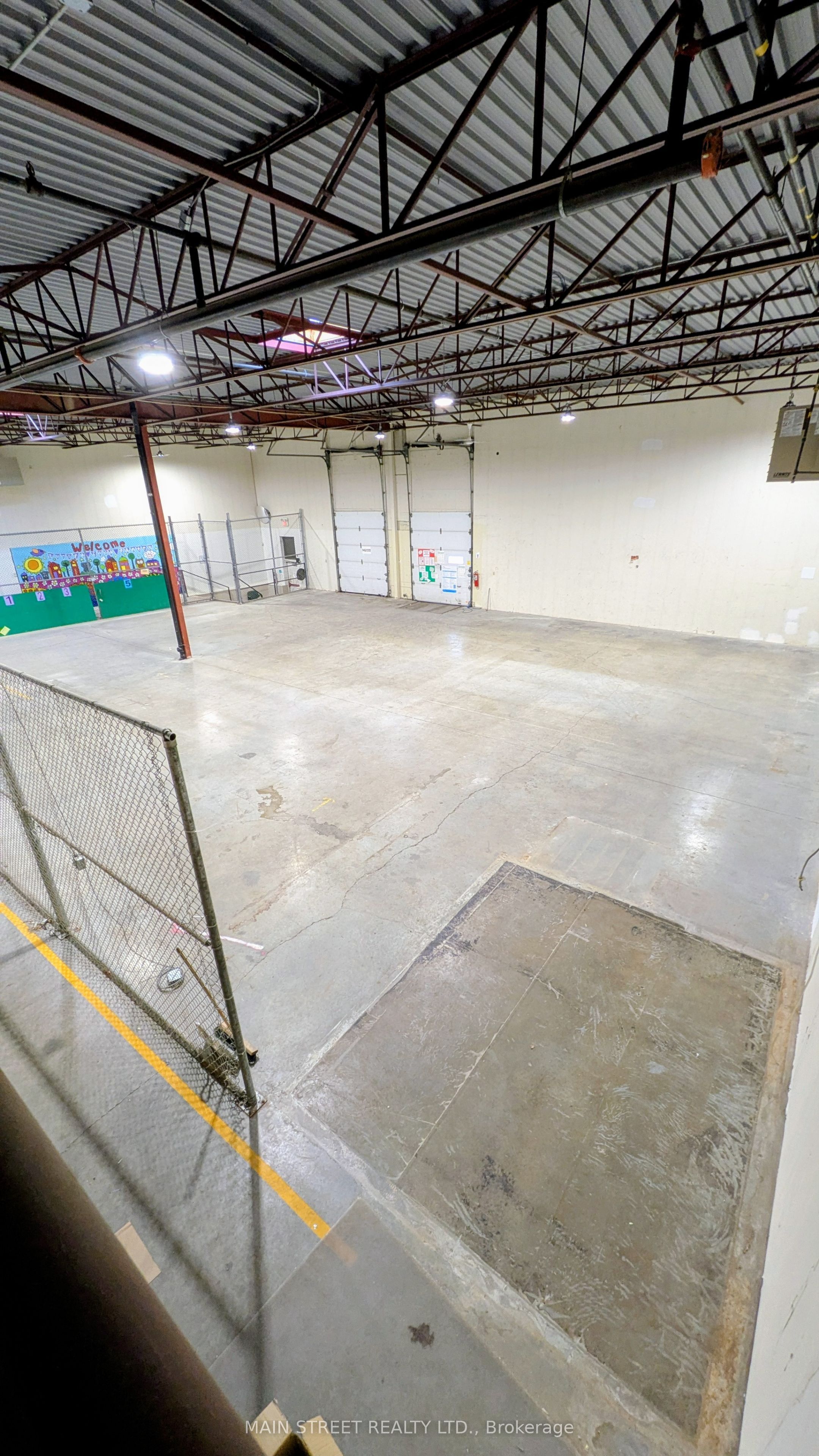 350 Industrial Parkway S