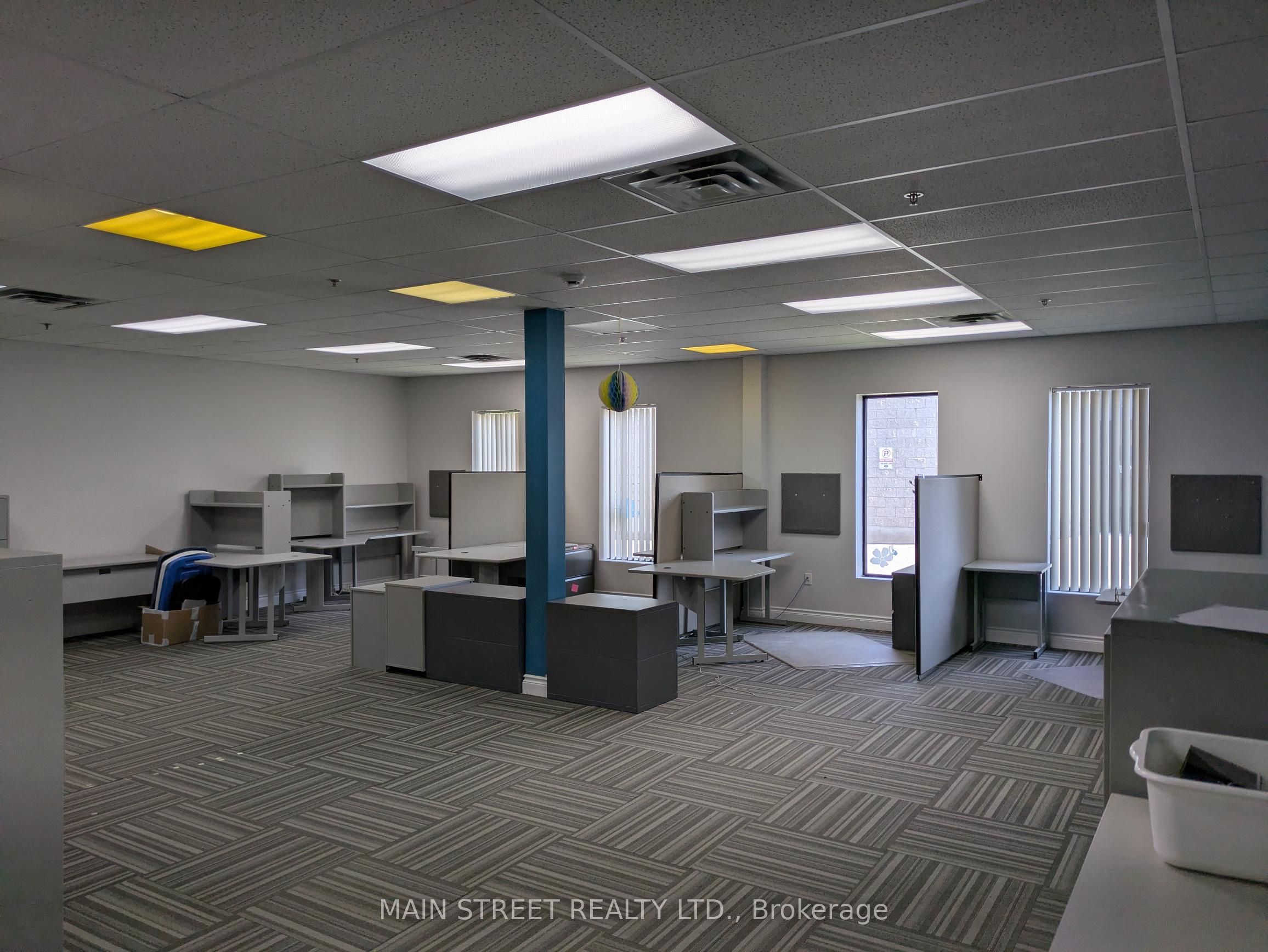 350 Industrial Parkway S