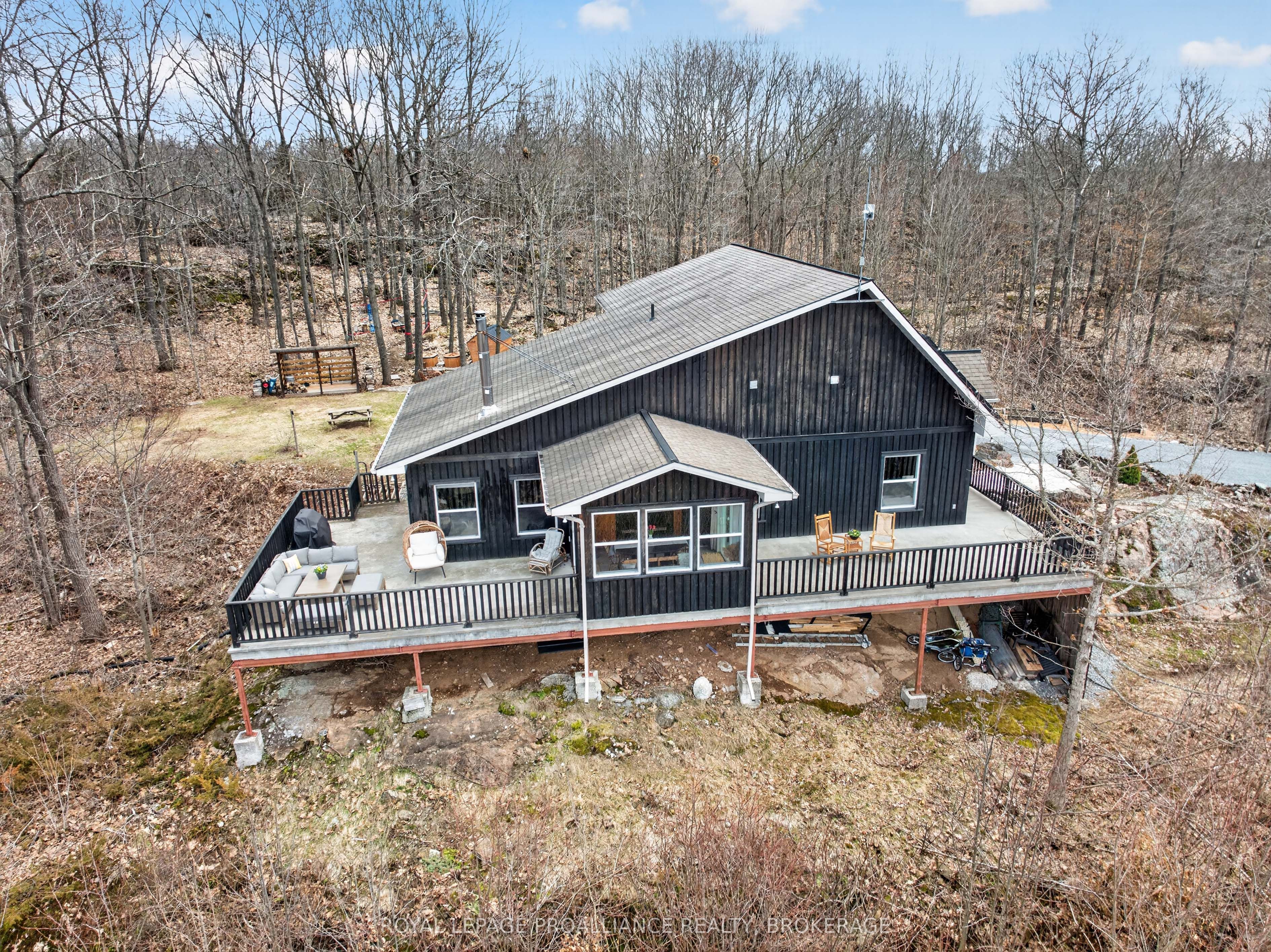 5025 North Shore Road