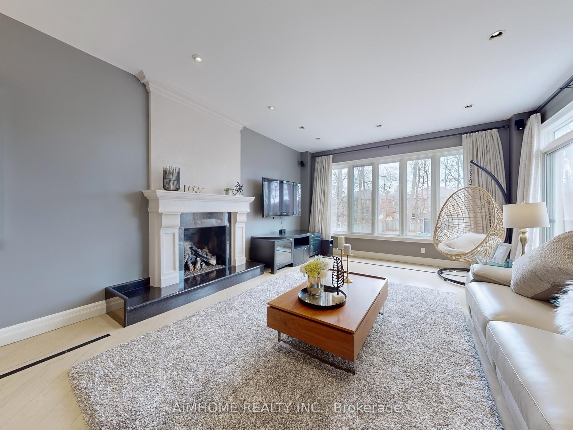 145 Renaissance Court