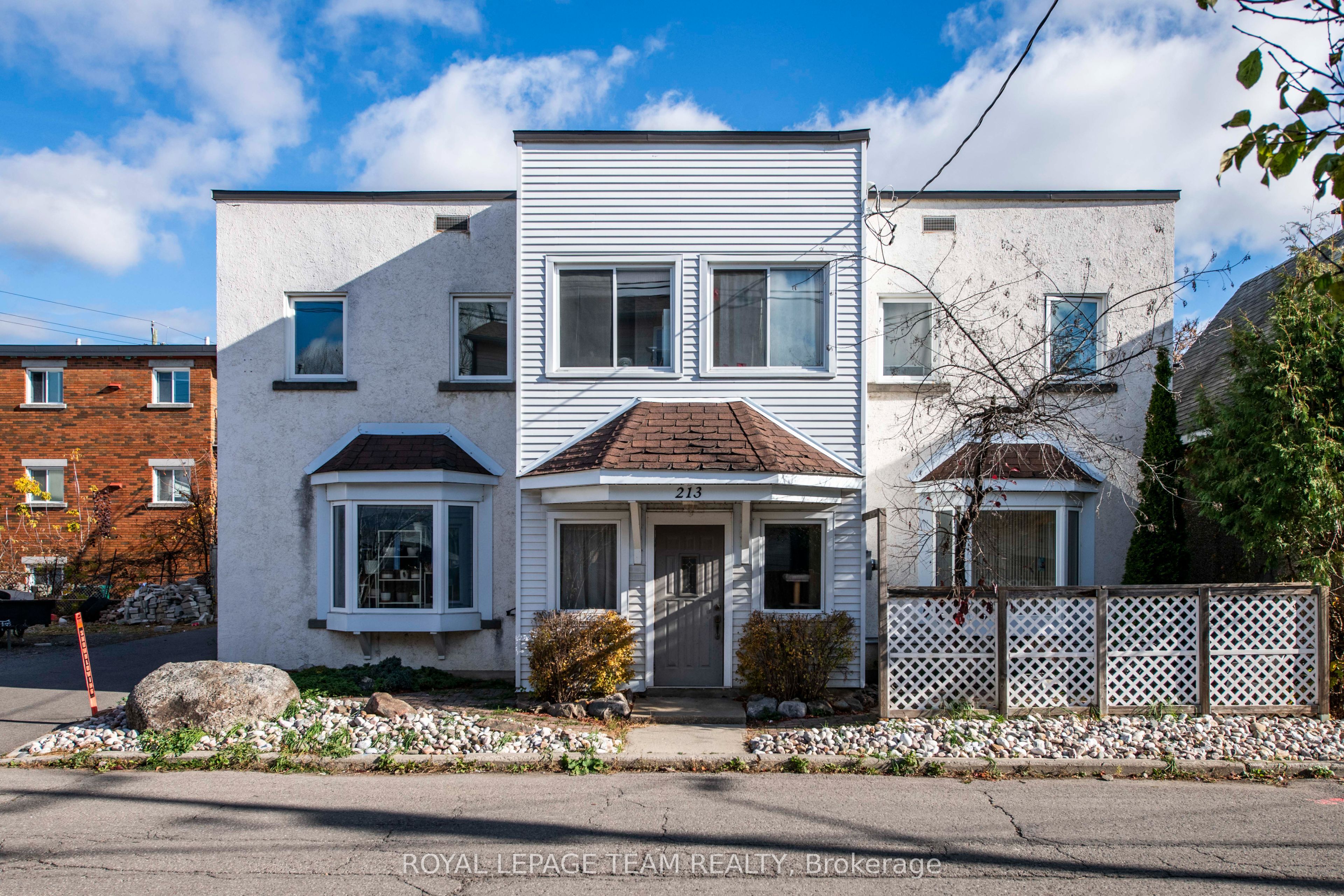 213 Desrosiers Street