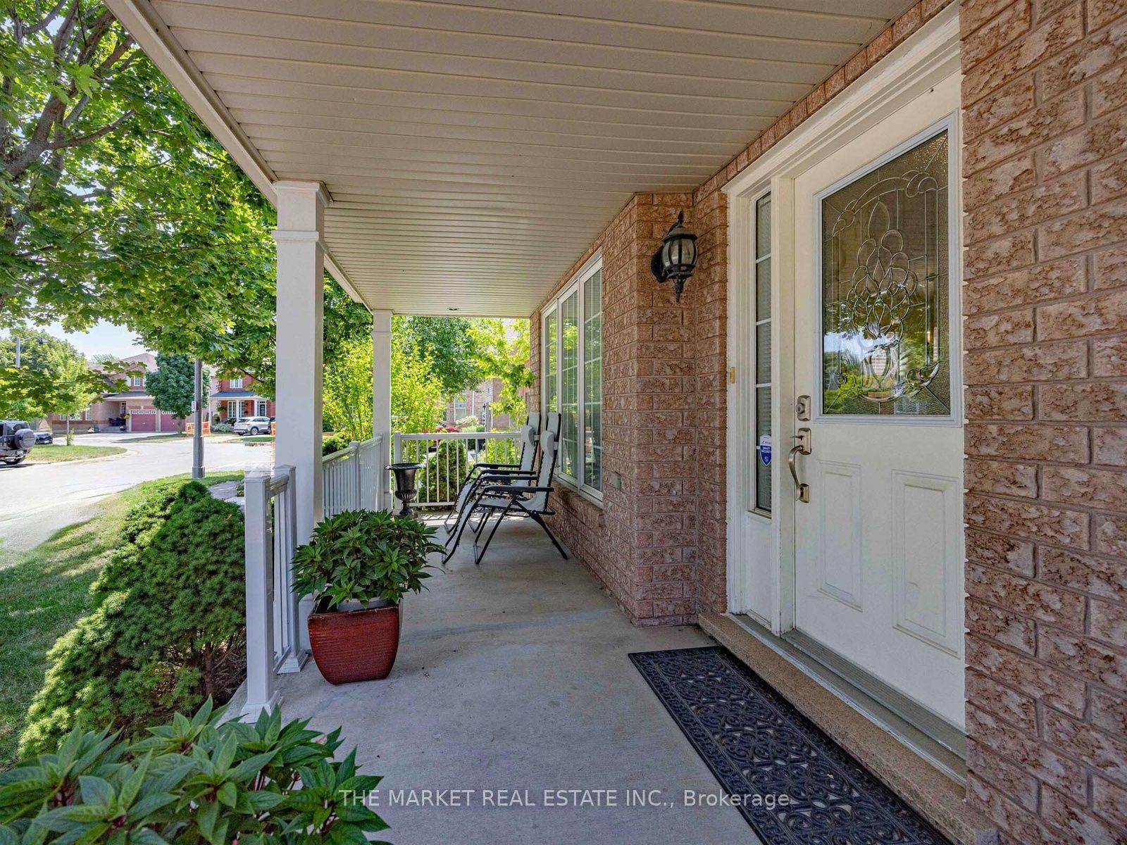 2278 Dunforest Crescent