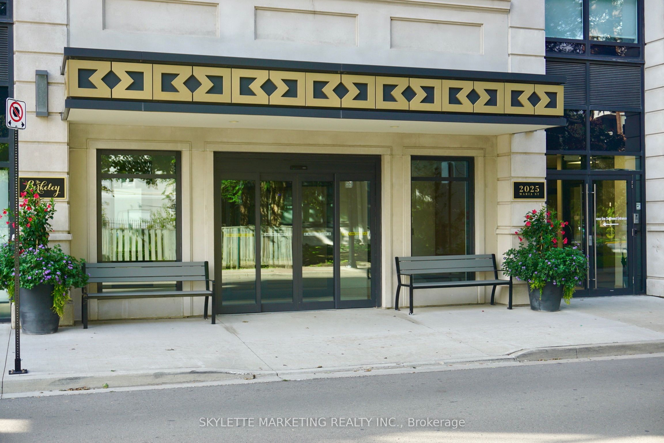 2025 Maria Street 1301