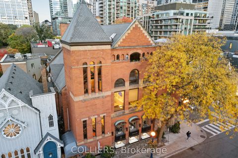 33 Hazelton Avenue Toronto C02 ON M5R 2E3