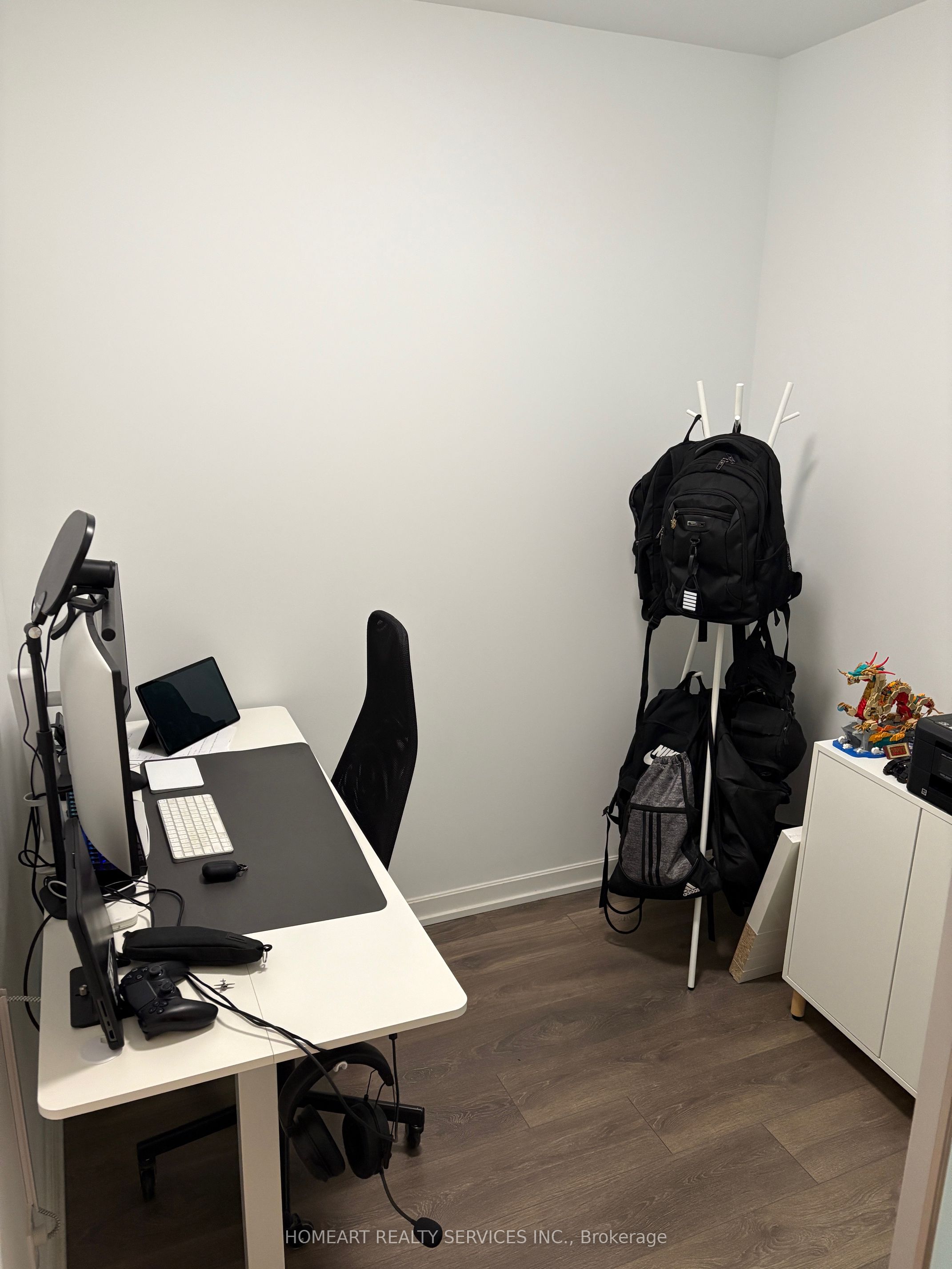 36 Forest Manor Road 308