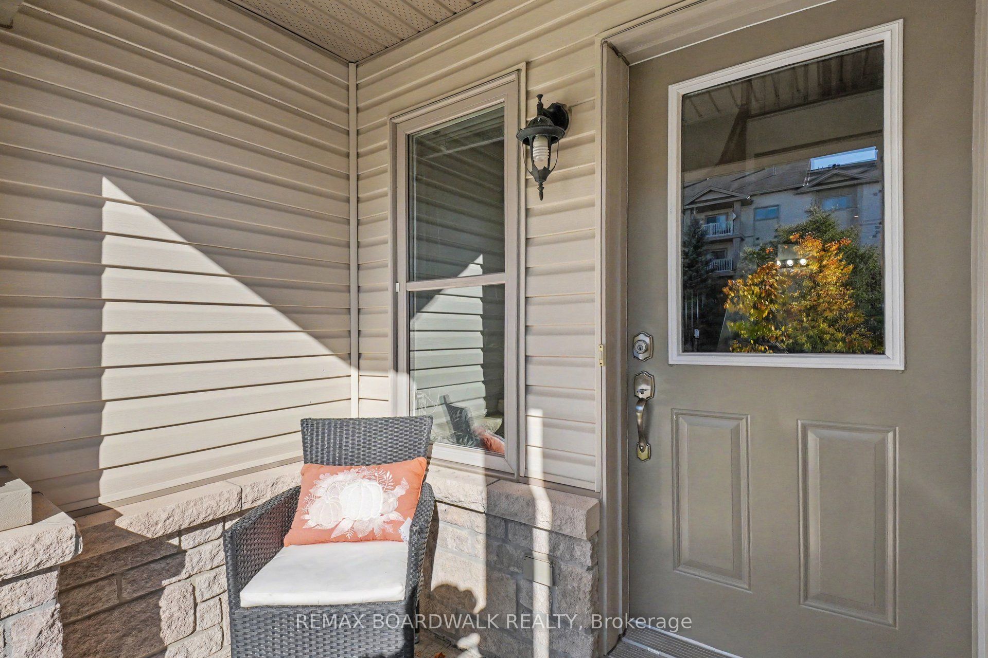 1109 Fieldfair Way